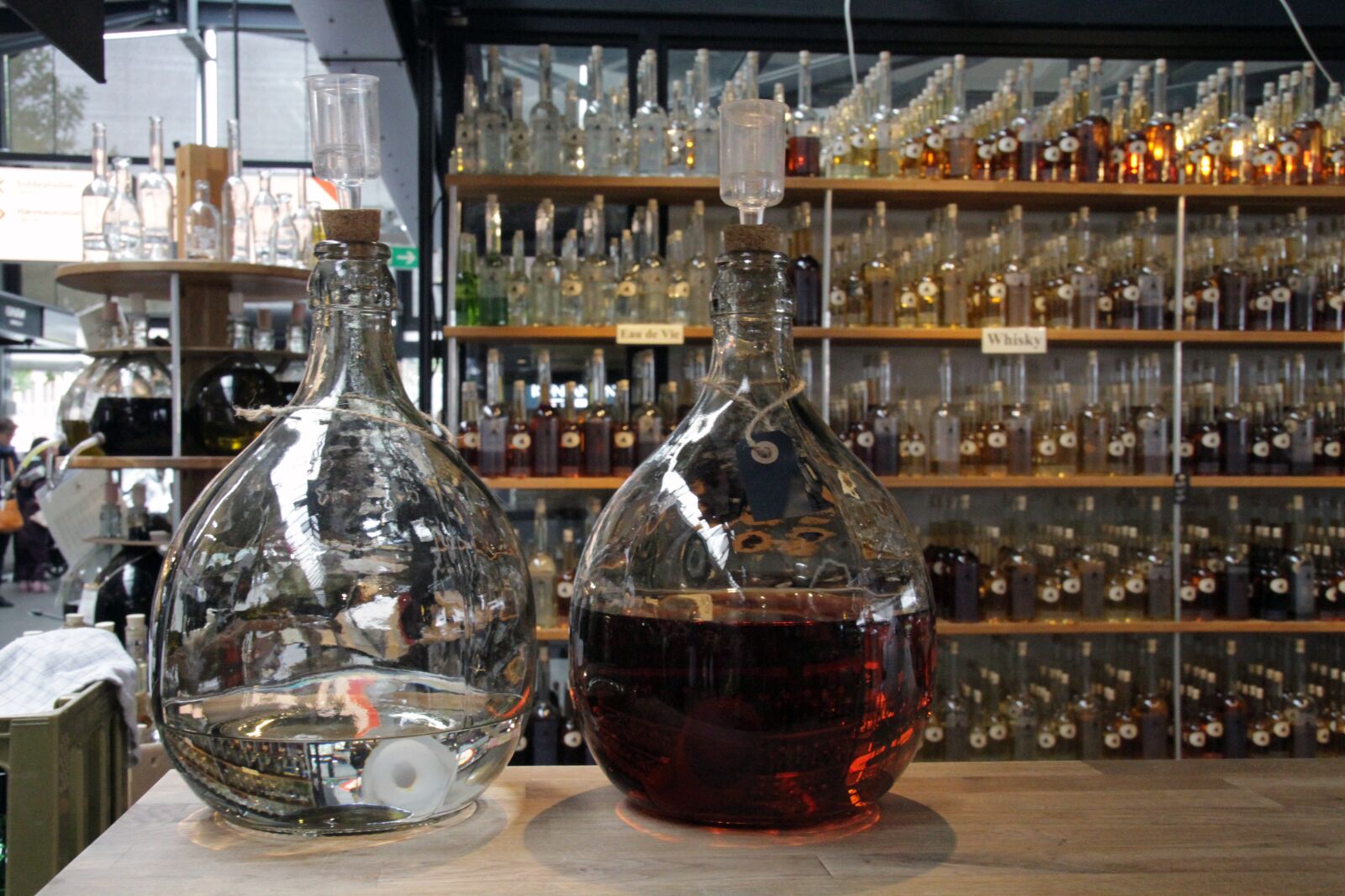 Canon EOS 7D sample photo. Market, drinks, bottles photography