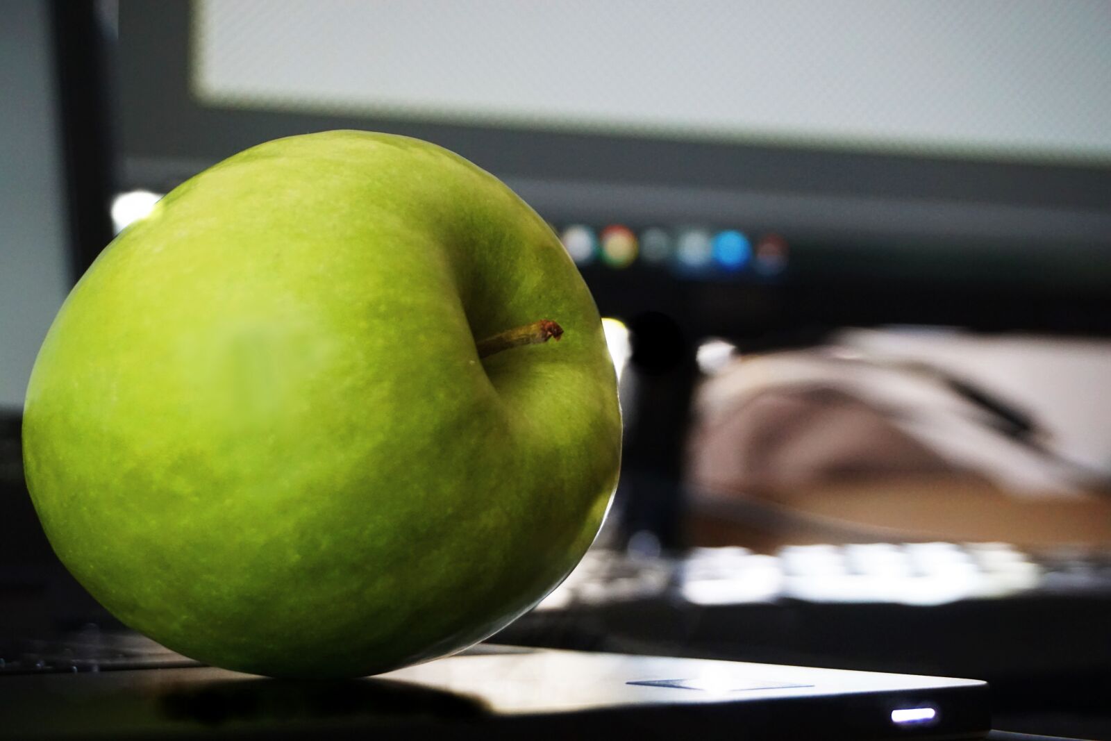 Sony a6000 sample photo. Home office, homework, apple photography