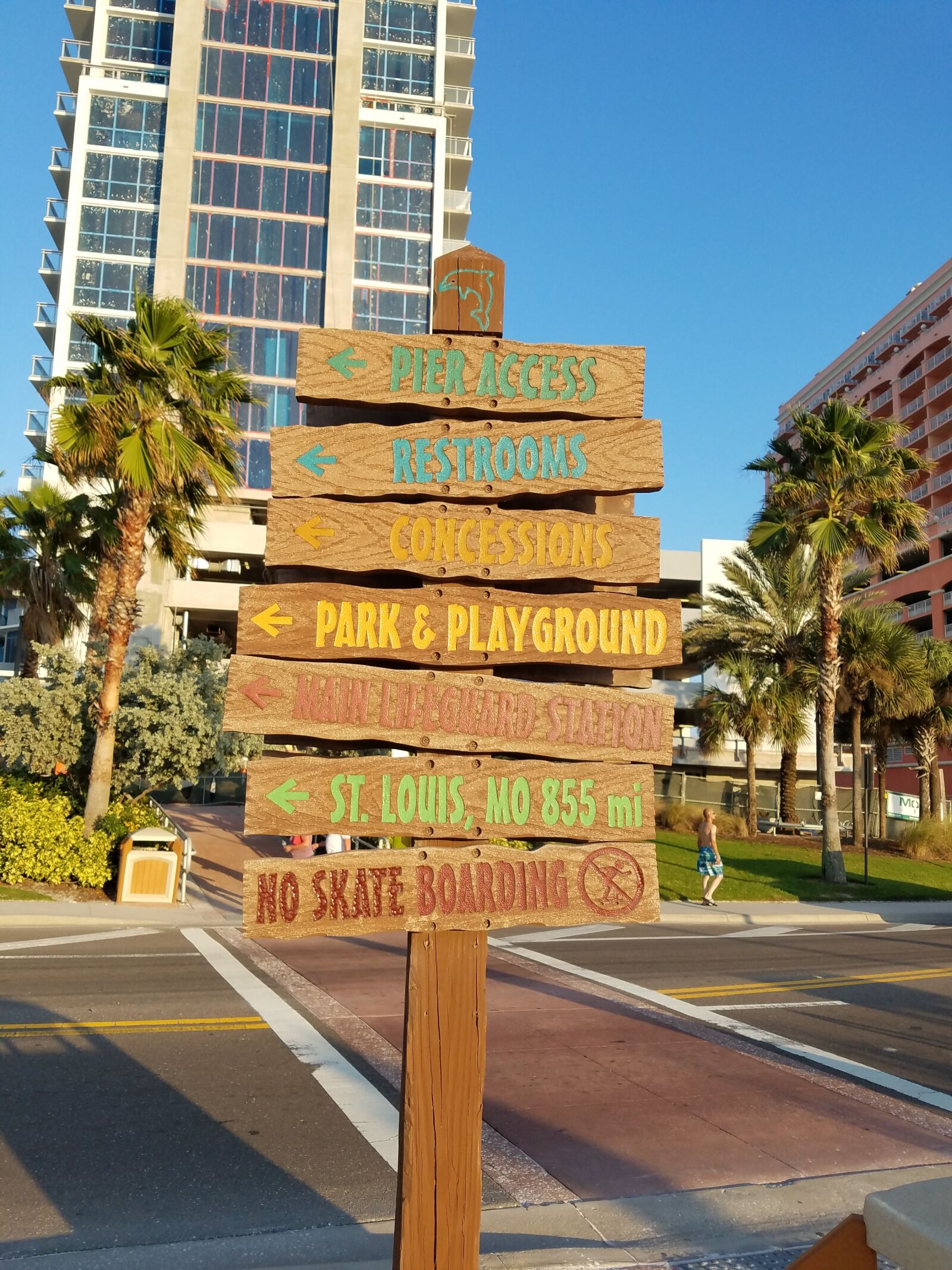 Samsung Galaxy S7 sample photo. Directional, sign, clearwater photography