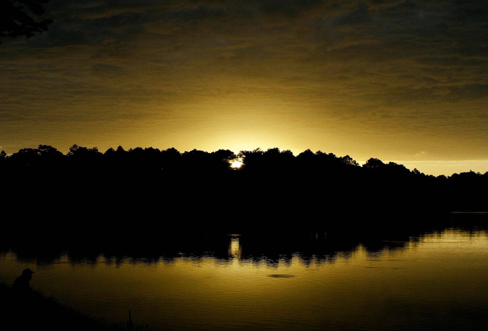 Canon EOS 350D (EOS Digital Rebel XT / EOS Kiss Digital N) sample photo. Landscape, sunrise, night photography