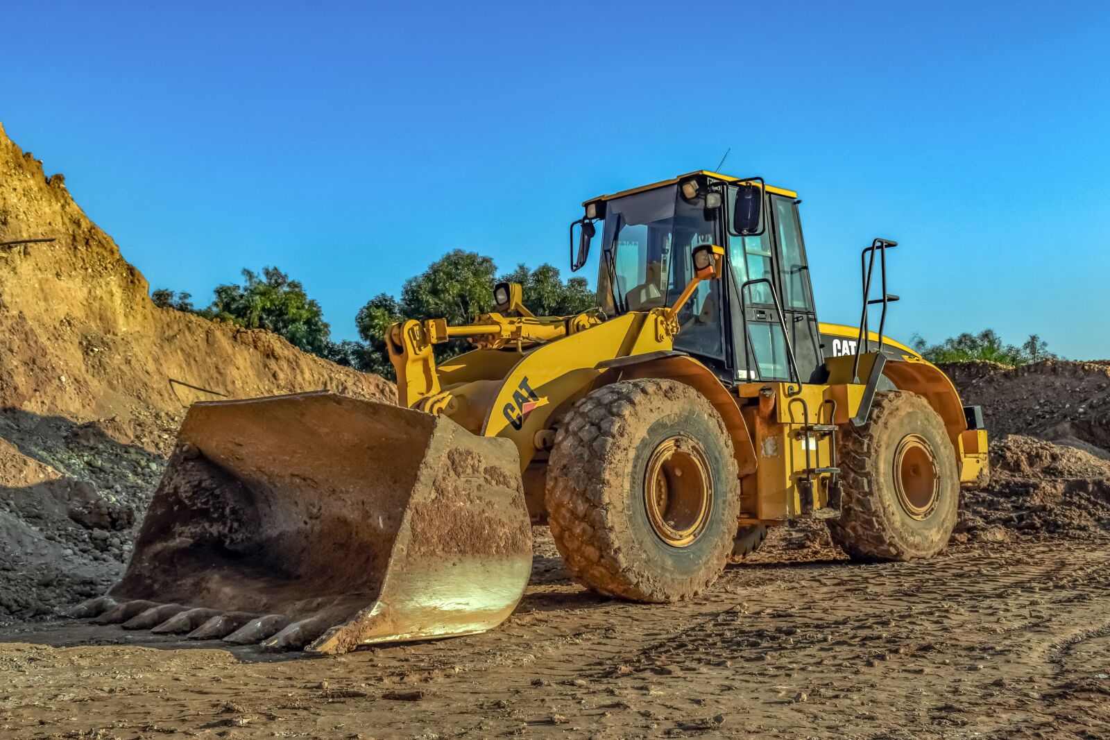 Nikon D3300 sample photo. Bulldozer, heavy machine, yellow photography