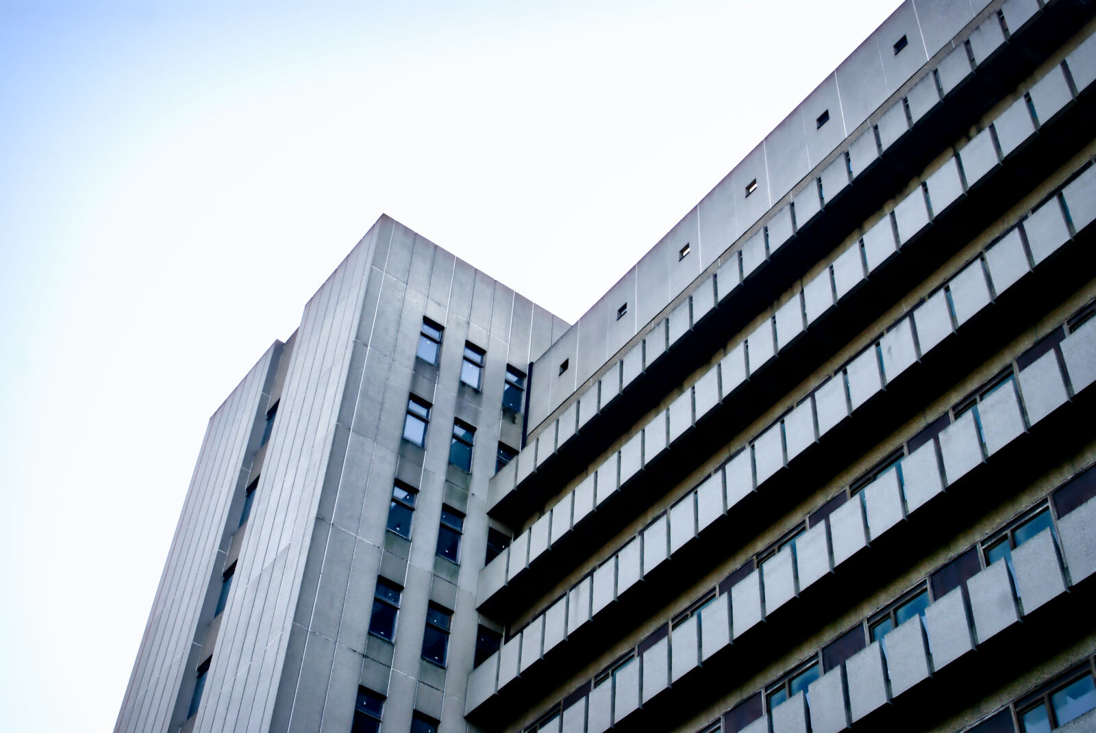 Sony Alpha DSLR-A100 sample photo. Empty, building, hospital, leuven photography
