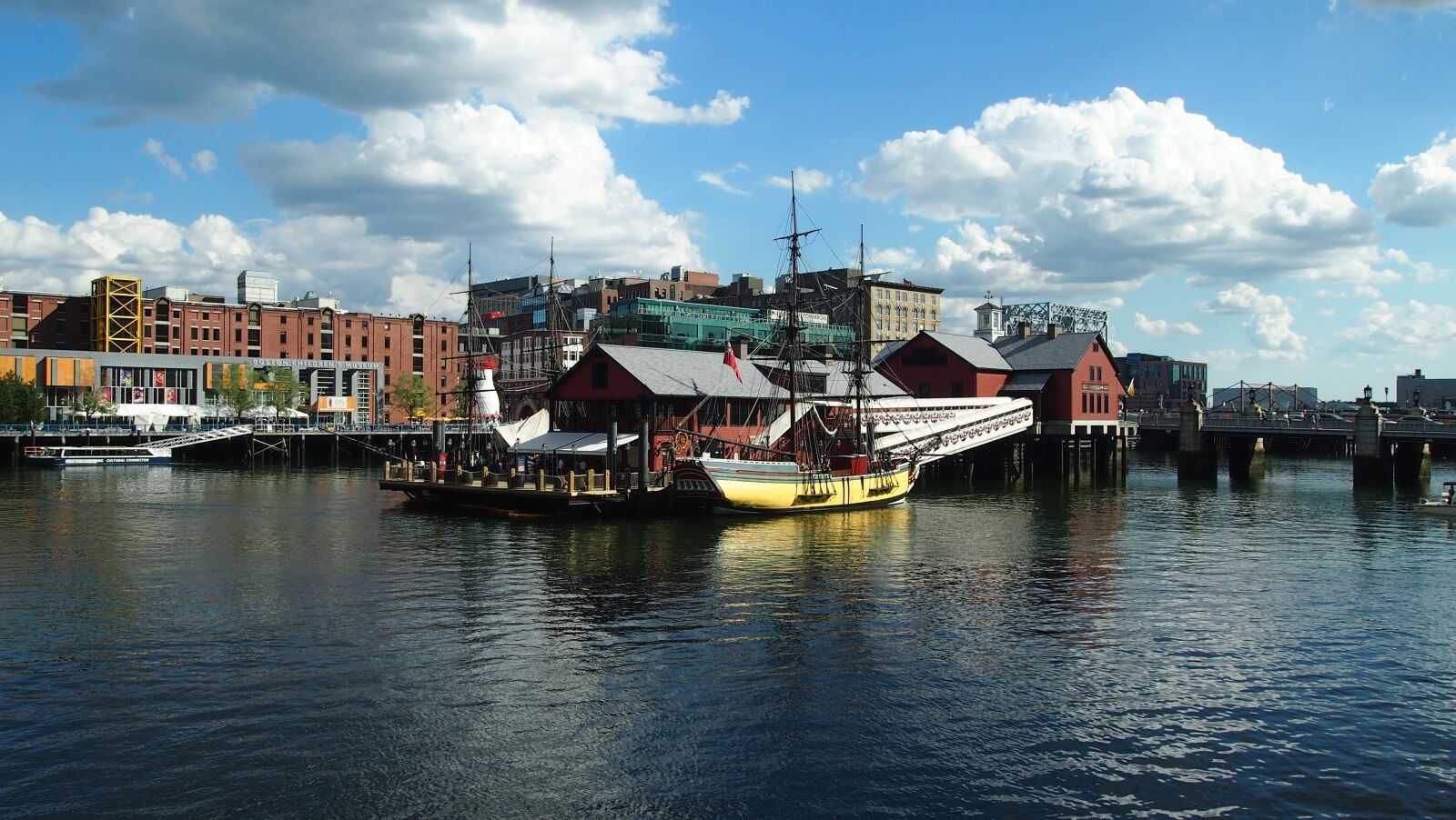 Olympus PEN E-PL3 sample photo. Boston, usa, america photography