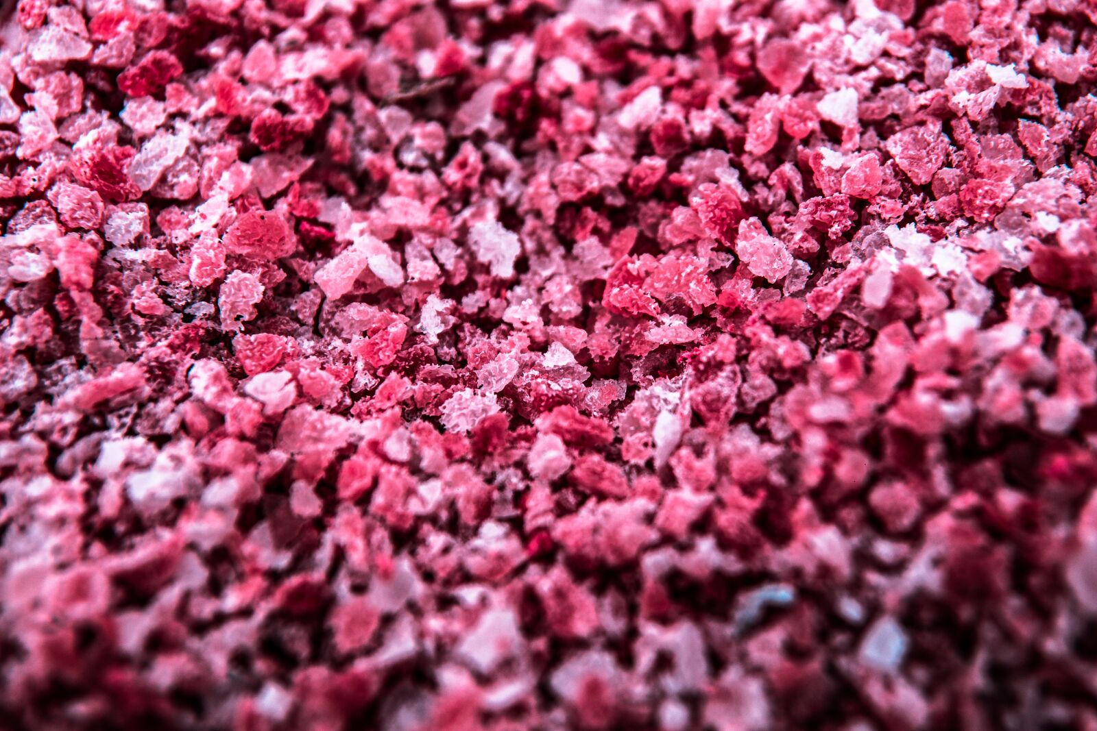 Canon EOS 700D (EOS Rebel T5i / EOS Kiss X7i) sample photo. The stones, salt, pink photography