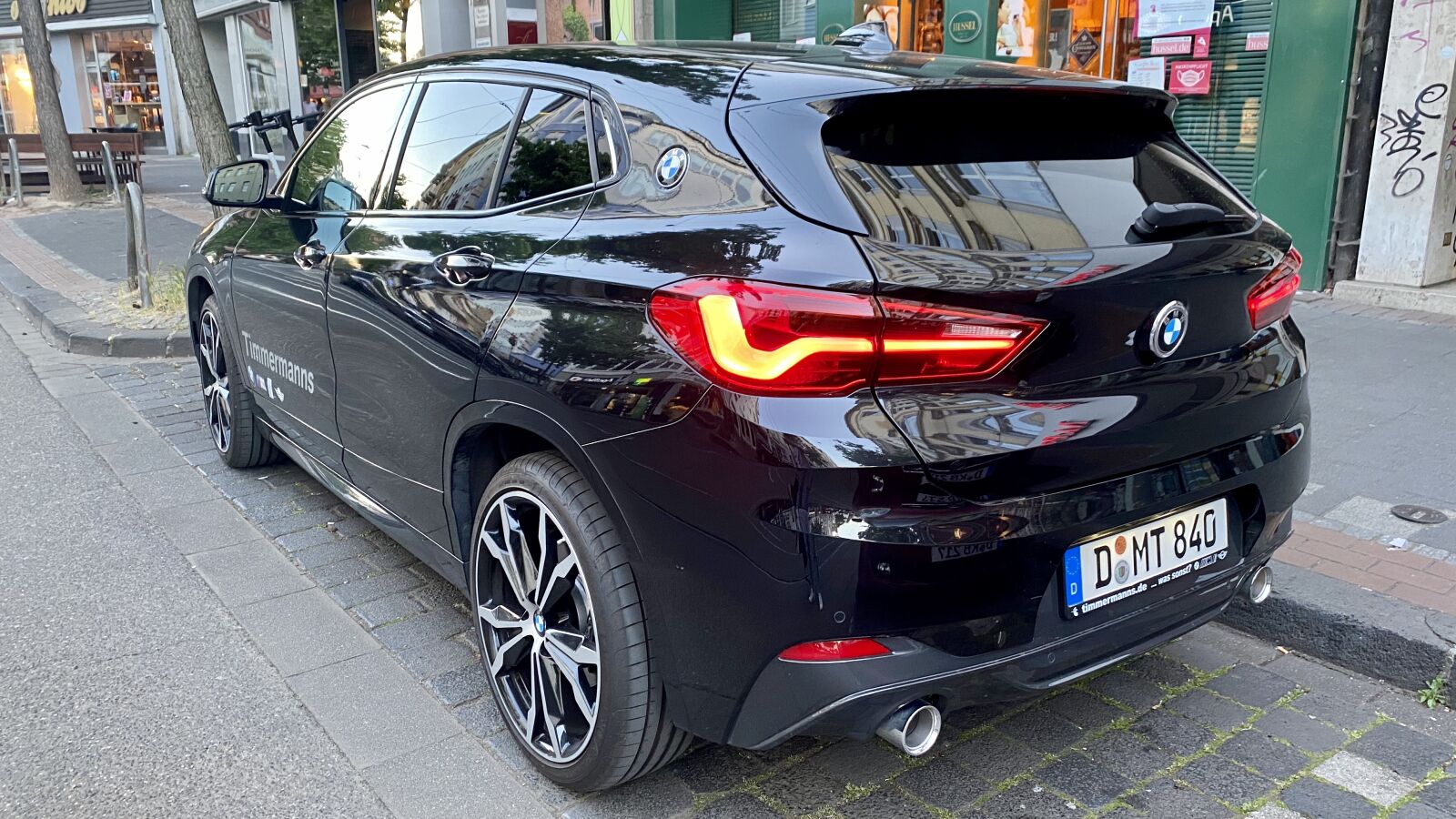 Apple iPhone 11 Pro Max sample photo. Bmw2 series, auto, car photography