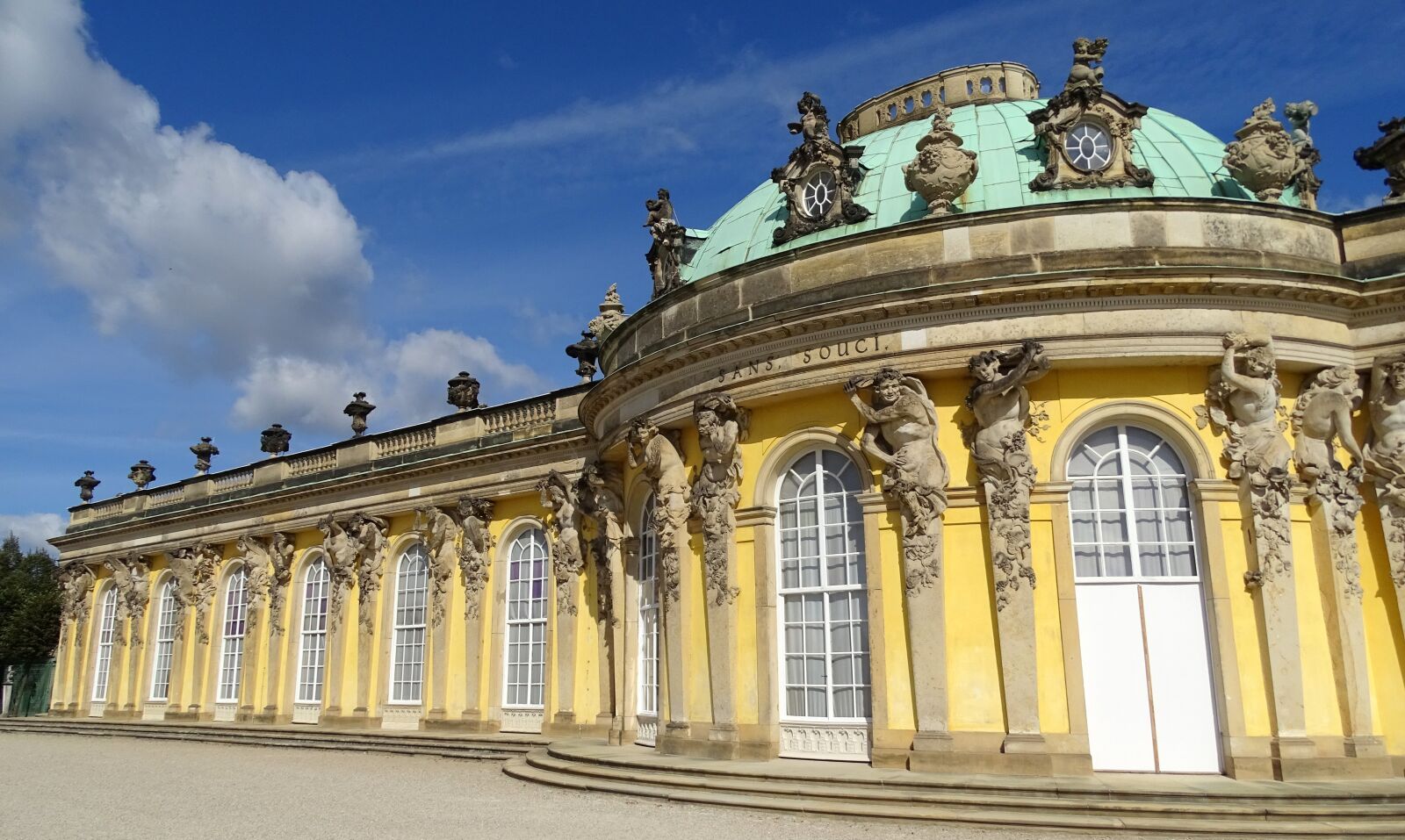 Sony Cyber-shot DSC-HX400V sample photo. Potsdam, castle, places of photography