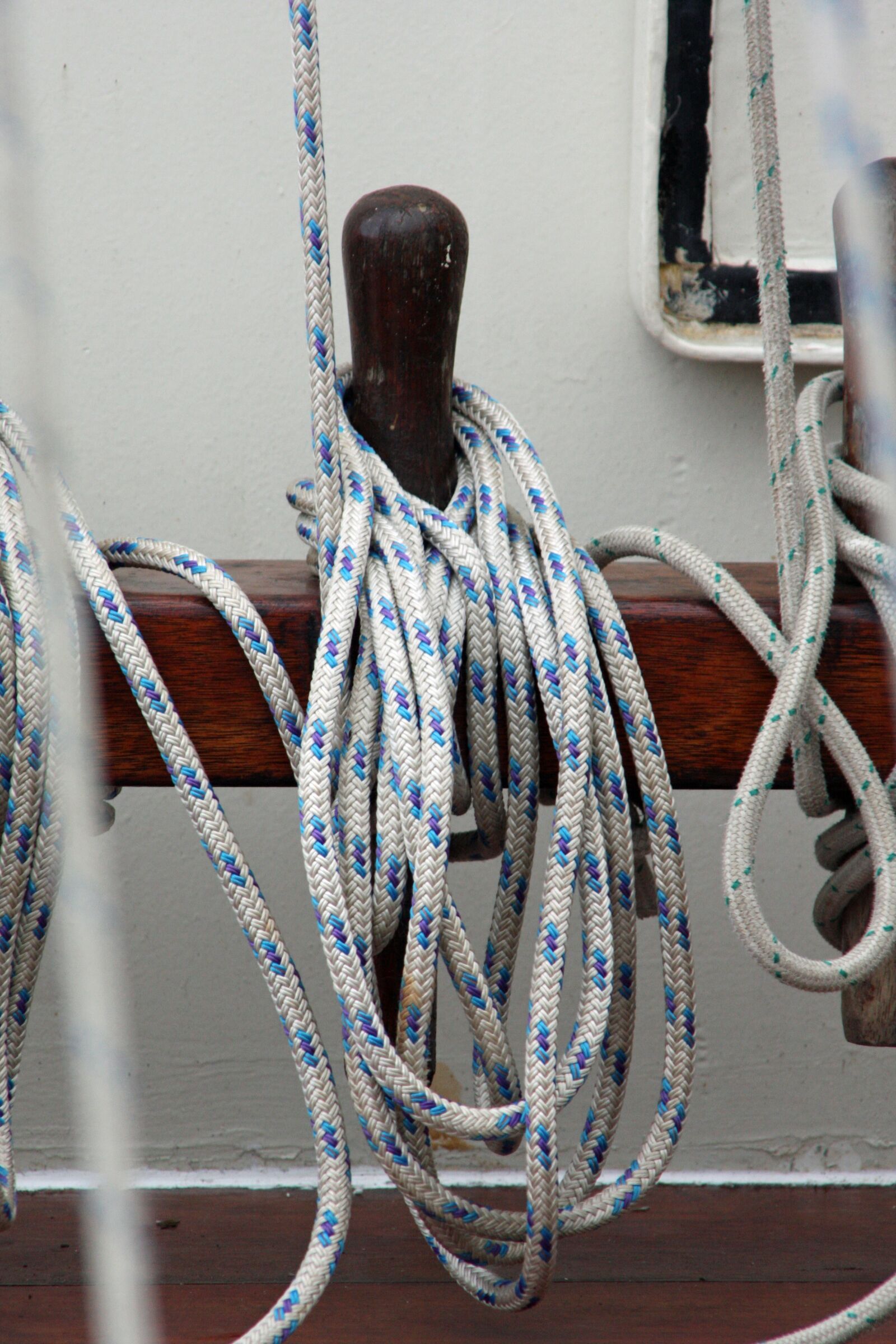 Canon EOS 40D sample photo. Dew, rope, blue photography