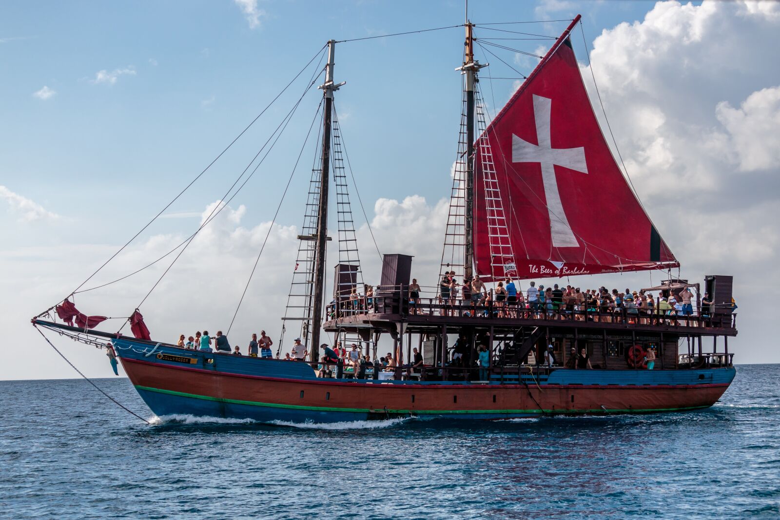 Canon EF-S 55-250mm F4-5.6 IS STM sample photo. Black pearl cruise ship photography
