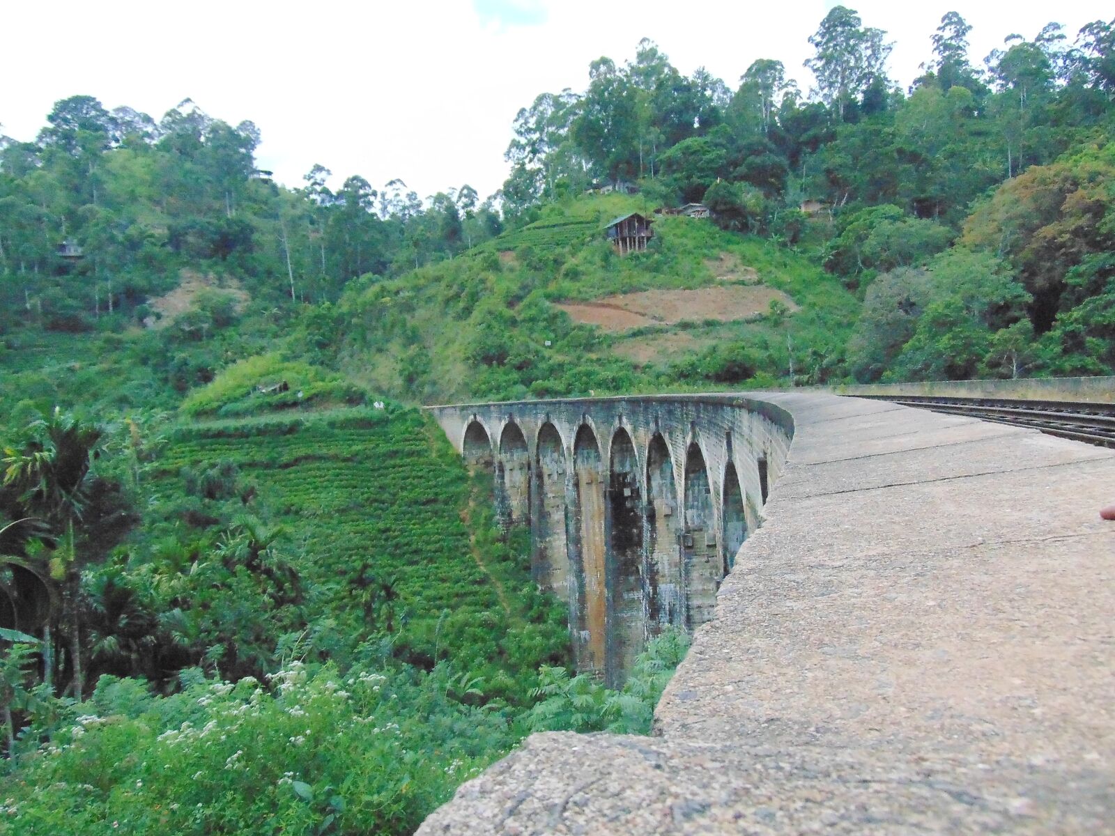 Sony Cyber-shot DSC-H300 sample photo. Nine arch bridge, srilanka photography