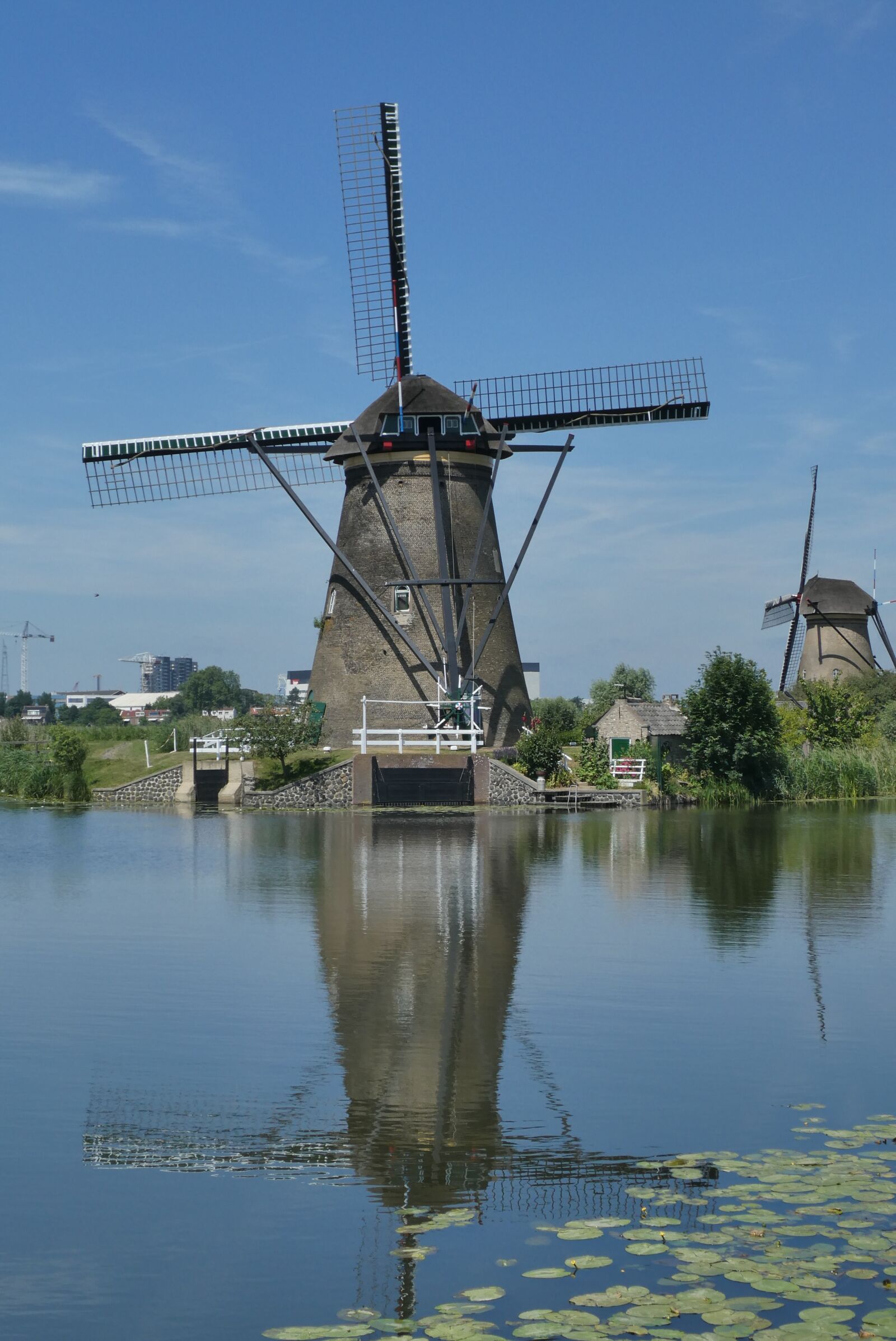 Panasonic Lumix DC-ZS70 (Lumix DC-TZ90) sample photo. Mill, kinderdijk, unesco heritage photography