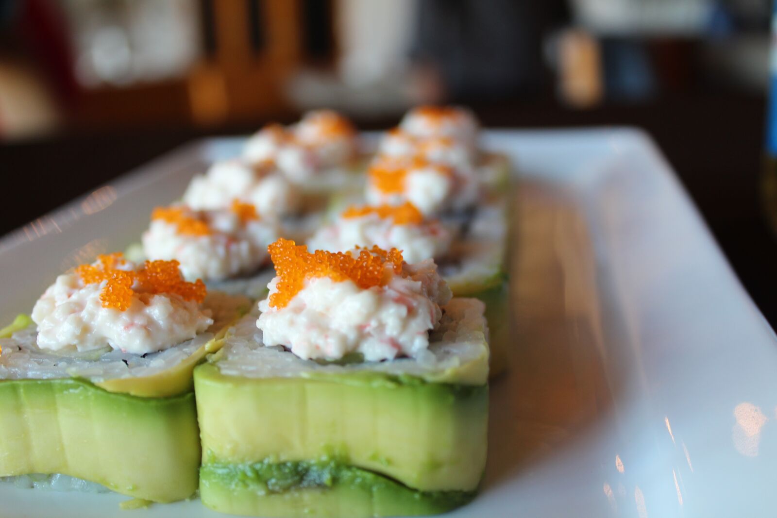 Canon EOS 1300D (EOS Rebel T6 / EOS Kiss X80) sample photo. Sushi, avocado, japan photography