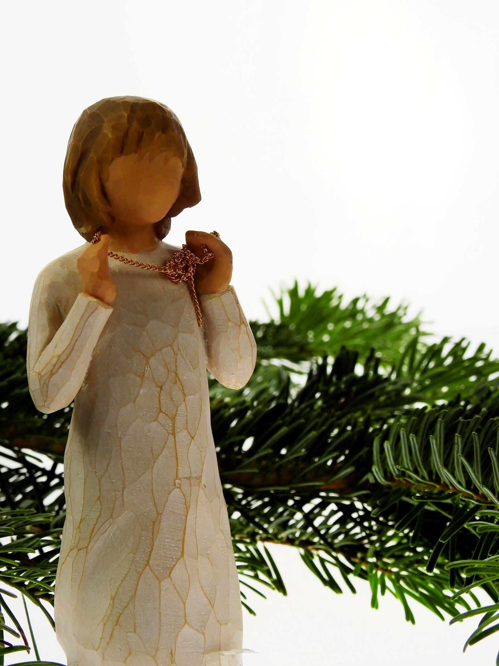 Nikon Coolpix P900 sample photo. Fir tree, conifer, angel photography