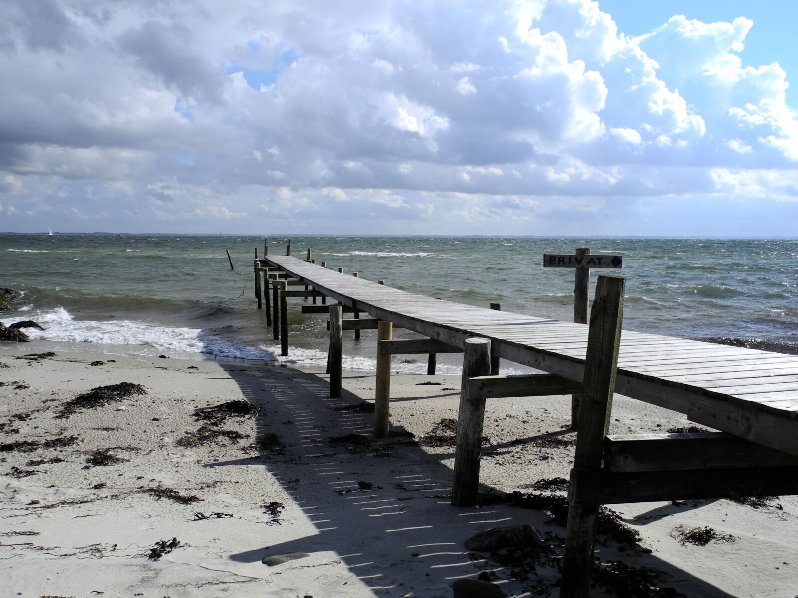 Nikon Coolpix P7000 sample photo. Web, denmark, baltic sea photography