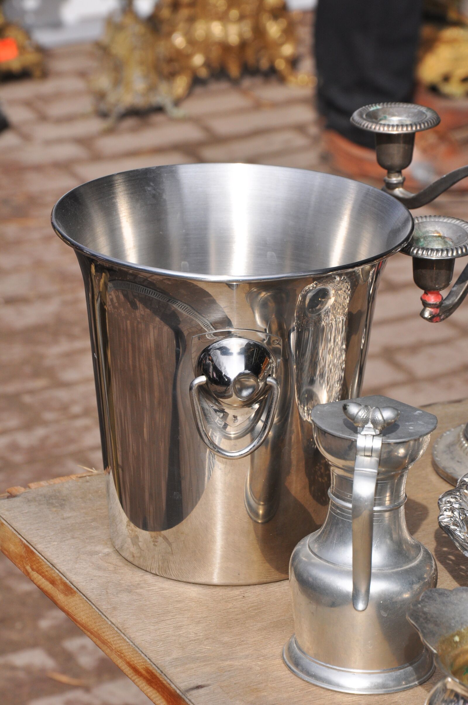 Nikon D90 sample photo. Bucket, champagne, bucket for photography