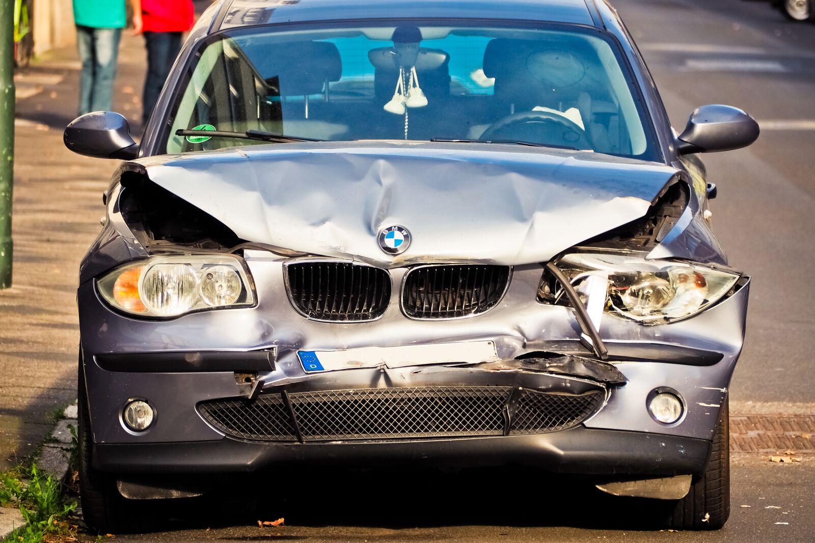 Olympus OM-D E-M10 sample photo. Auto, accident, vehicle photography