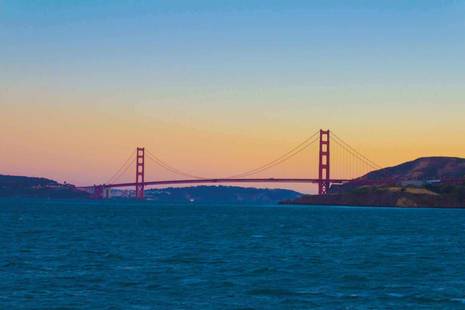 Canon EOS 600D (Rebel EOS T3i / EOS Kiss X5) sample photo. Golden gate, bridge, red photography