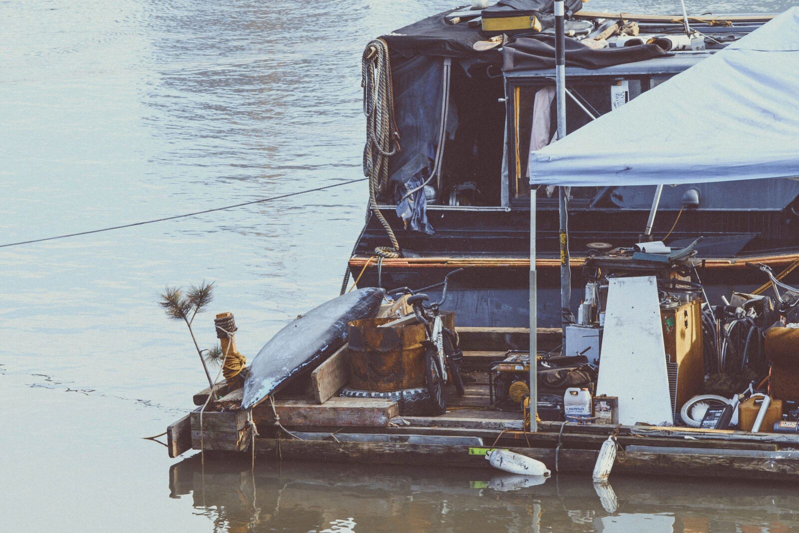 Nikon D5200 sample photo. Water, boat, vehicle, watercraft photography