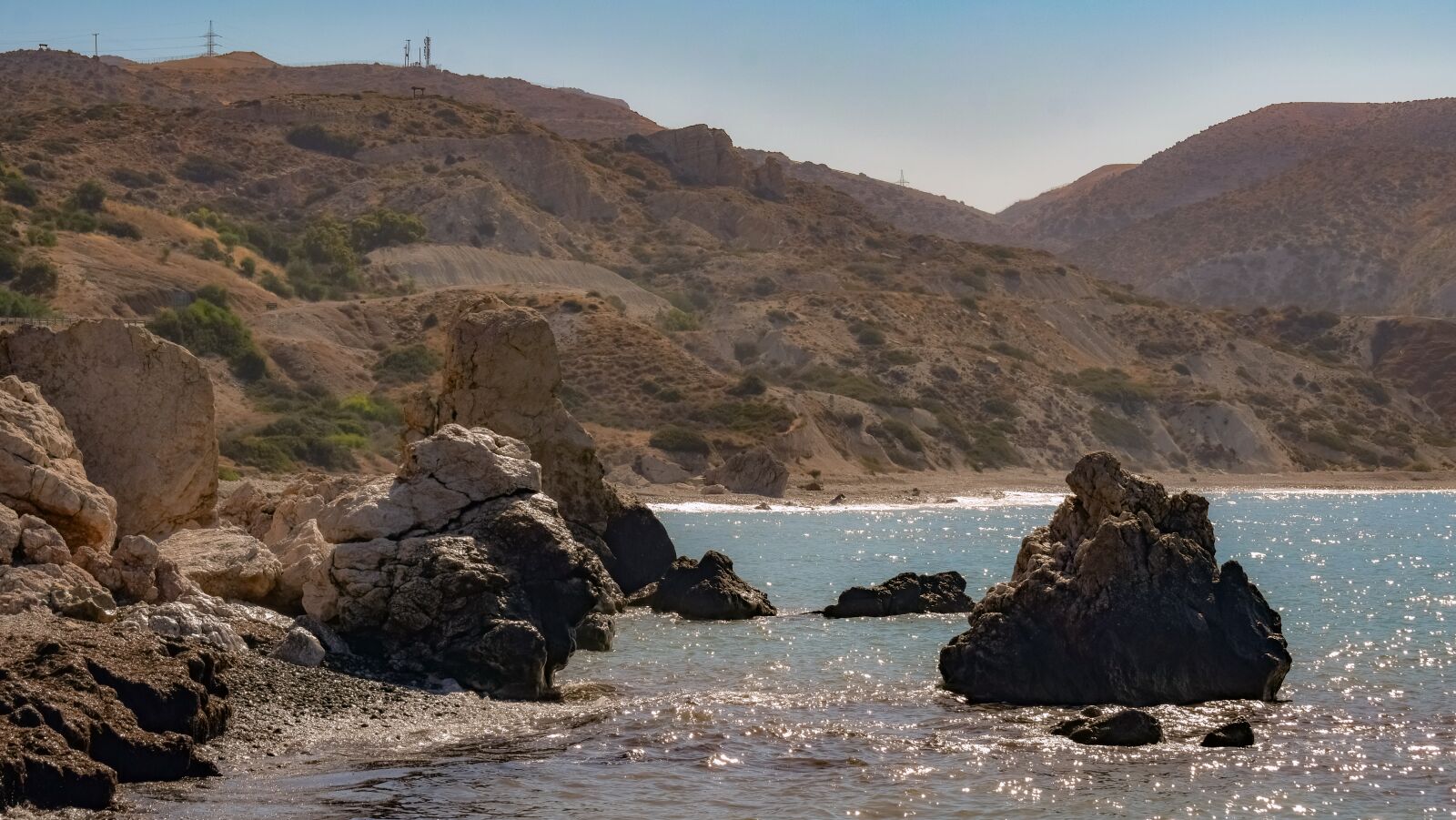Nikon D3300 sample photo. Rocks, beach, rocky photography