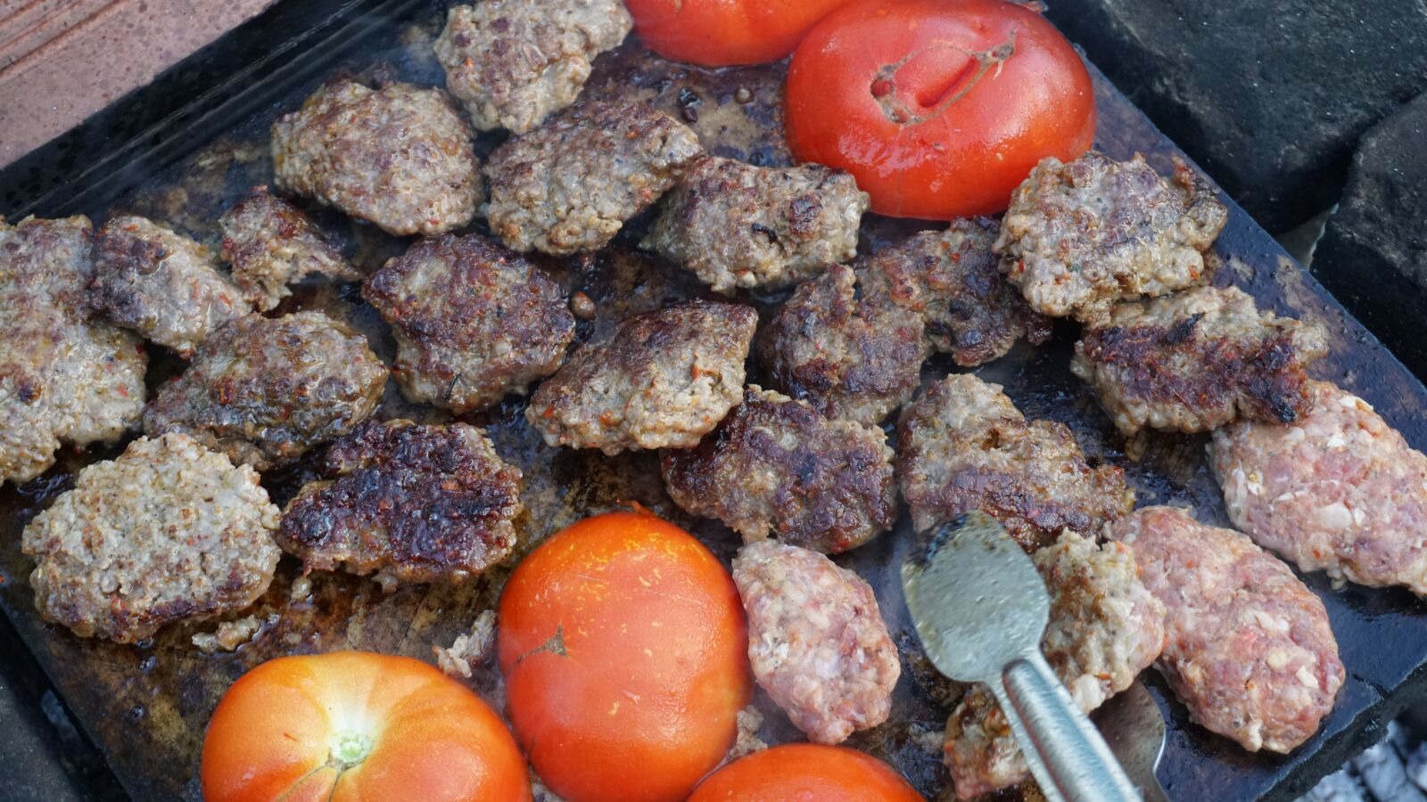 Sony a6300 sample photo. Barbecue, meatballs, grill photography