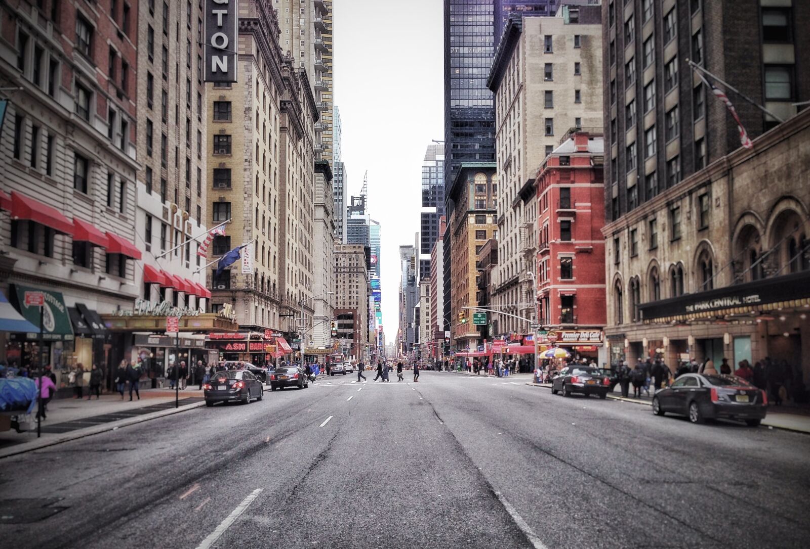 iPhone 5 back camera 4.12mm f/2.4 sample photo. Ny, street, manhattan photography