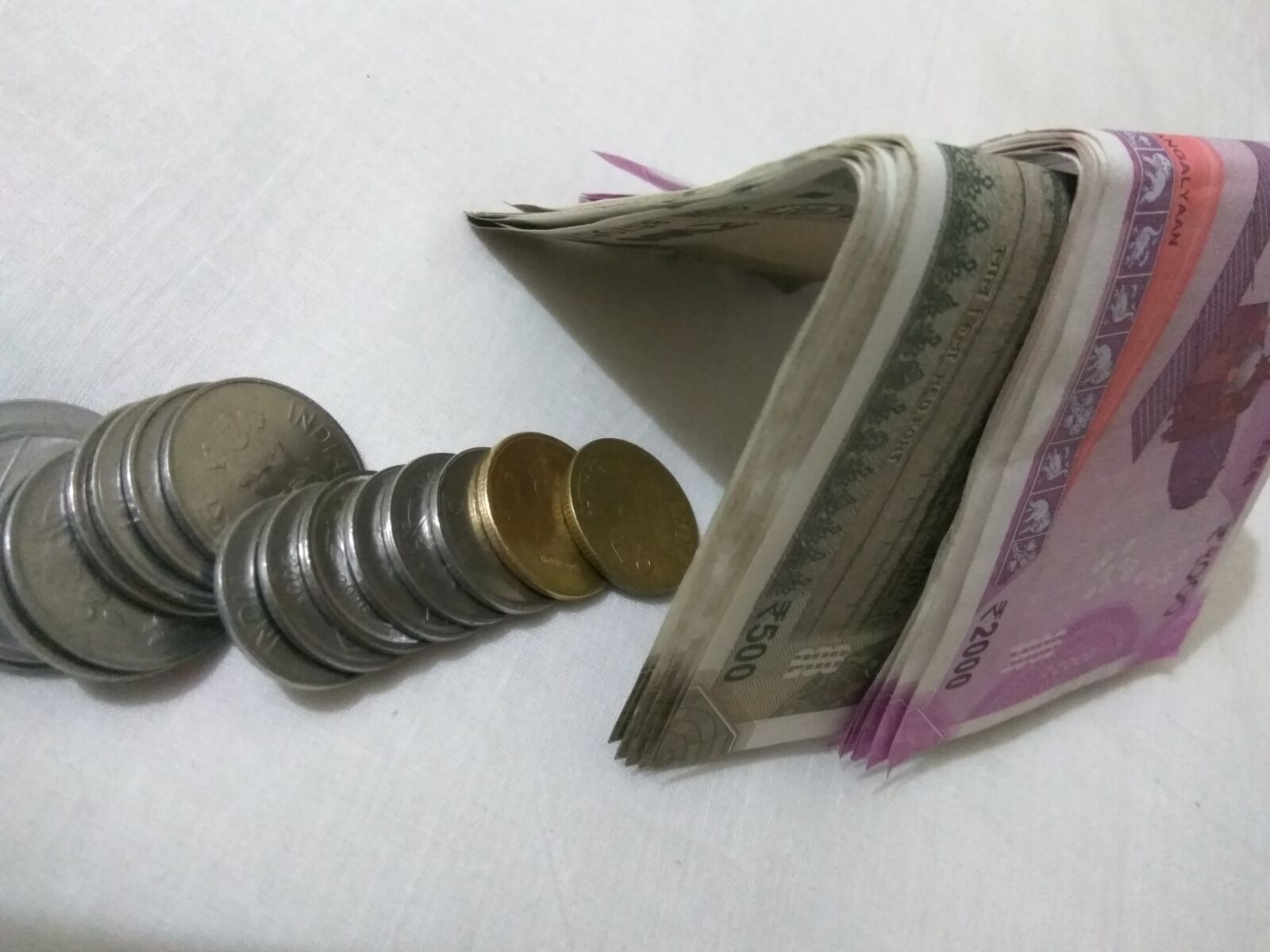 Xiaomi Redmi Note3 sample photo. Currency photography