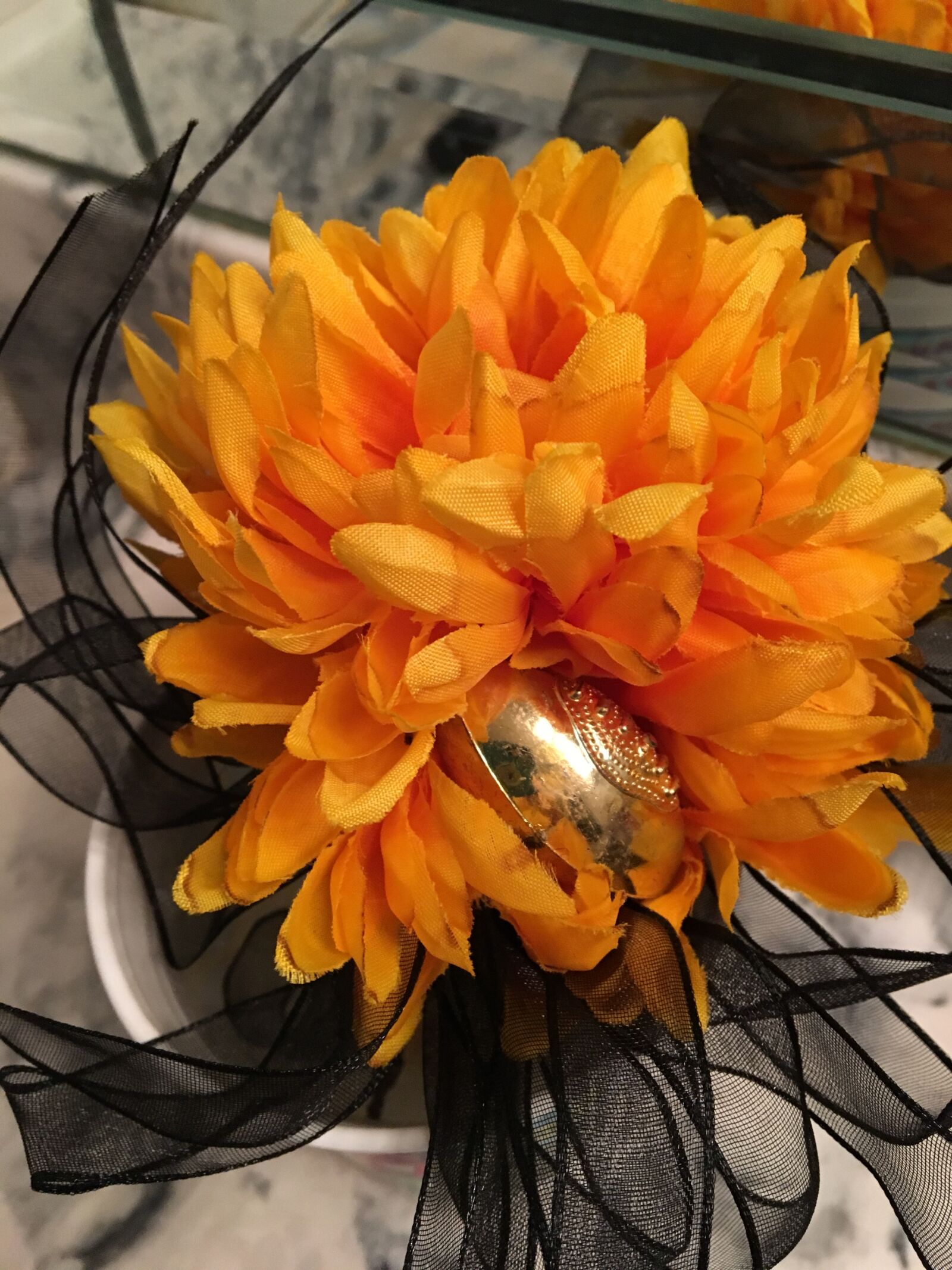 Apple iPhone 6s sample photo. Mum, football, black photography