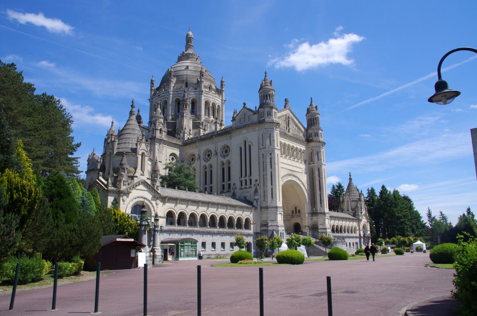Pentax K-5 sample photo. Basilica of lisieux, st photography