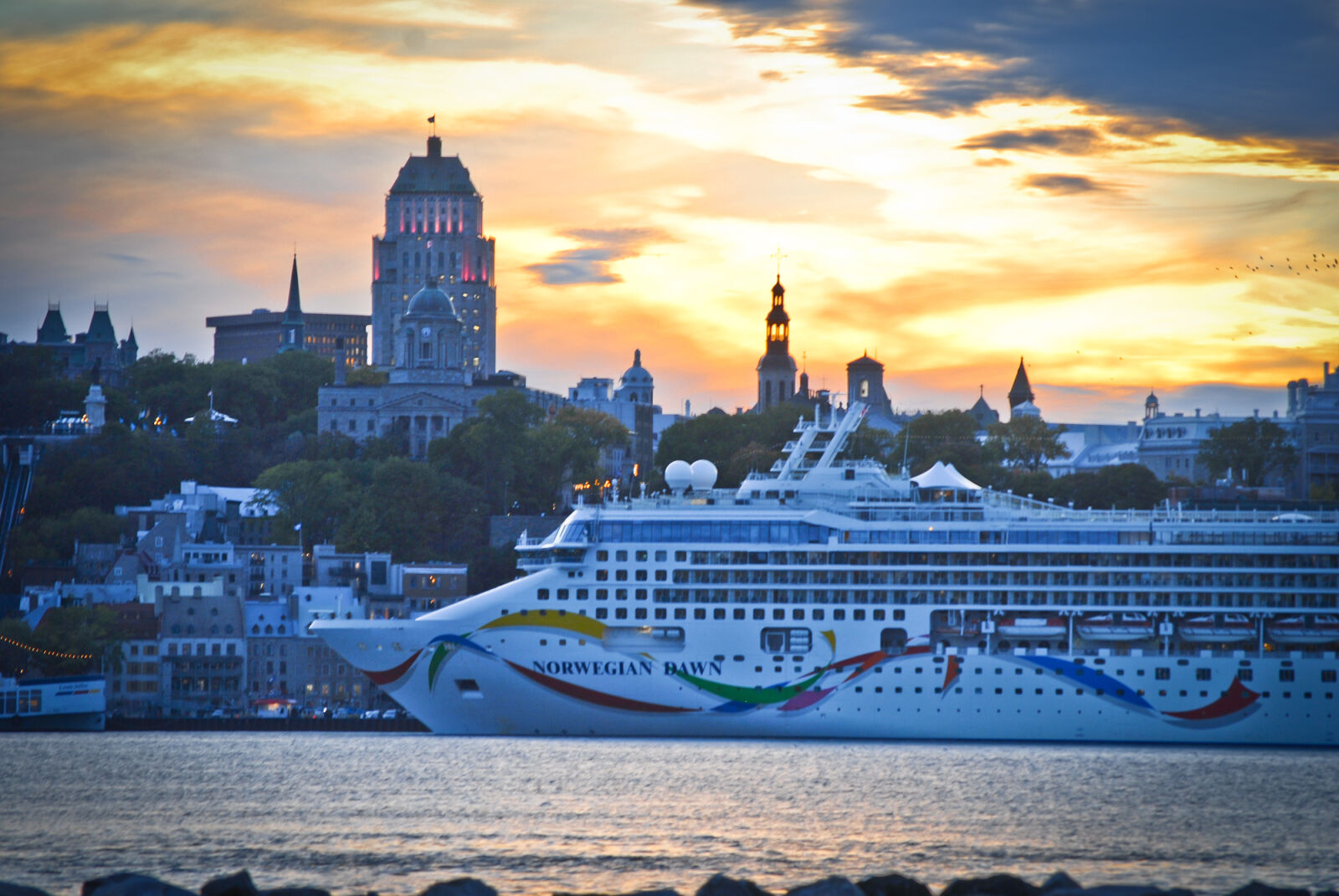 Nikon D200 sample photo. Norvegian, cruise, line, quebec photography