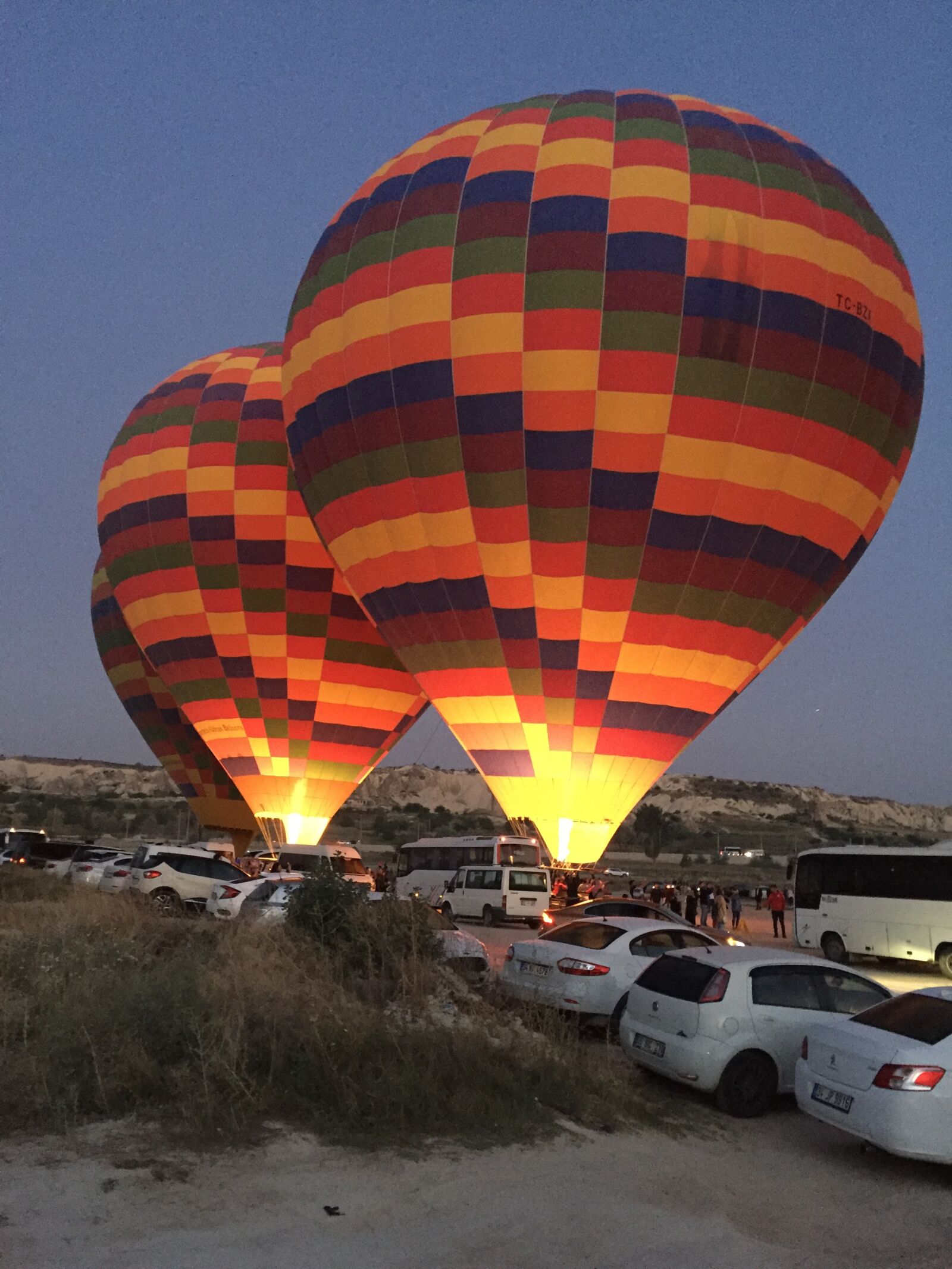 iPhone 6 back camera 4.15mm f/2.2 sample photo. Balloons, night, adventure photography