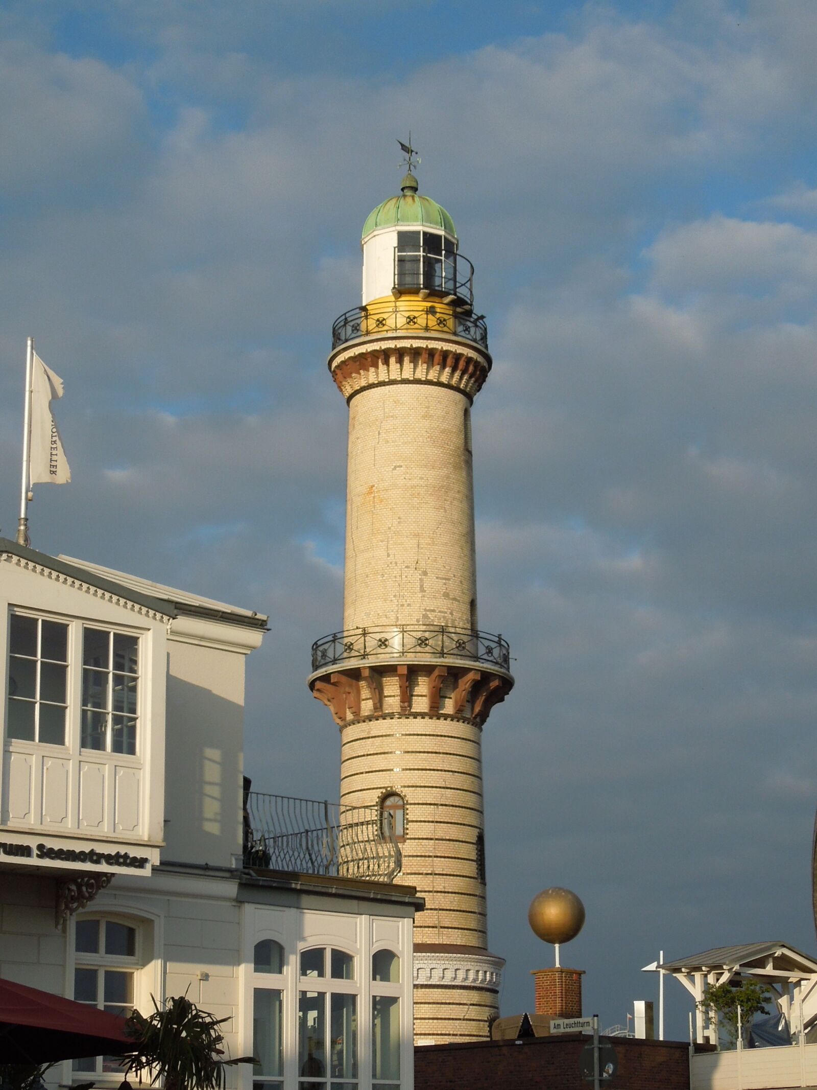 Nikon Coolpix S8200 sample photo. Warnemünde, lighthouse, sky photography