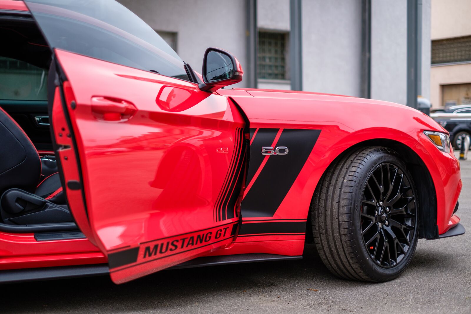 Fujifilm X-T2 + Fujifilm XF 35mm F1.4 R sample photo. Mustang, gt, red photography