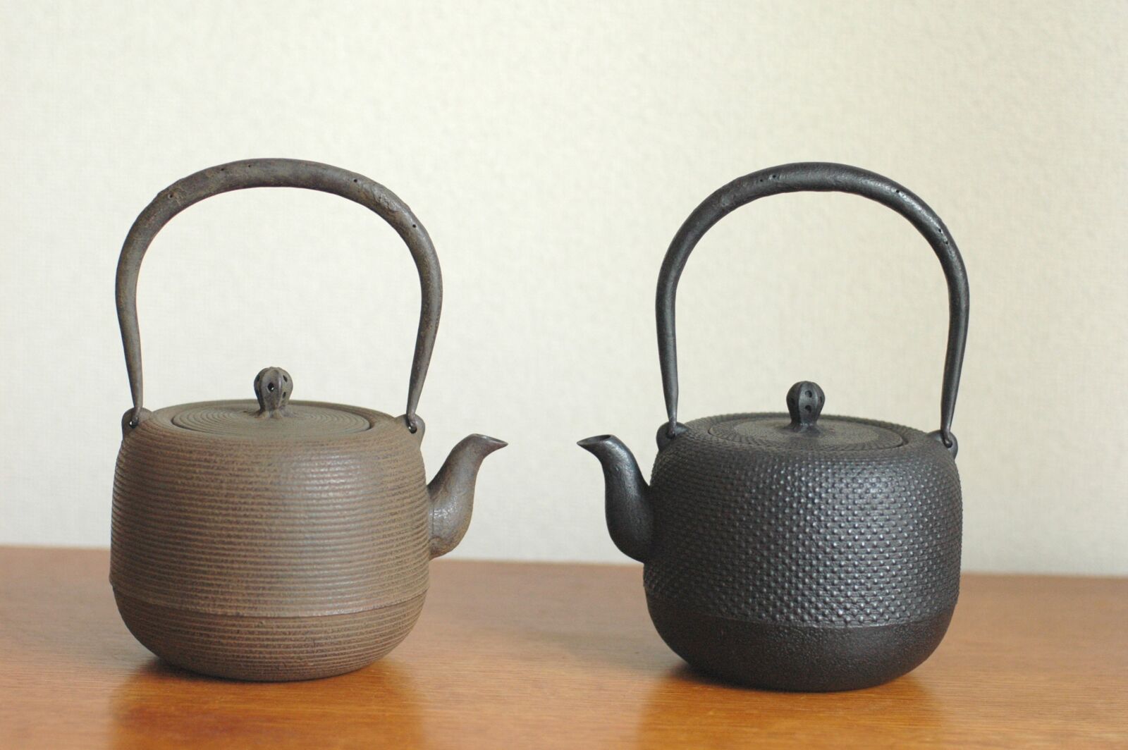 Nikon D70s sample photo. Iron kettle, craftsman, japan photography