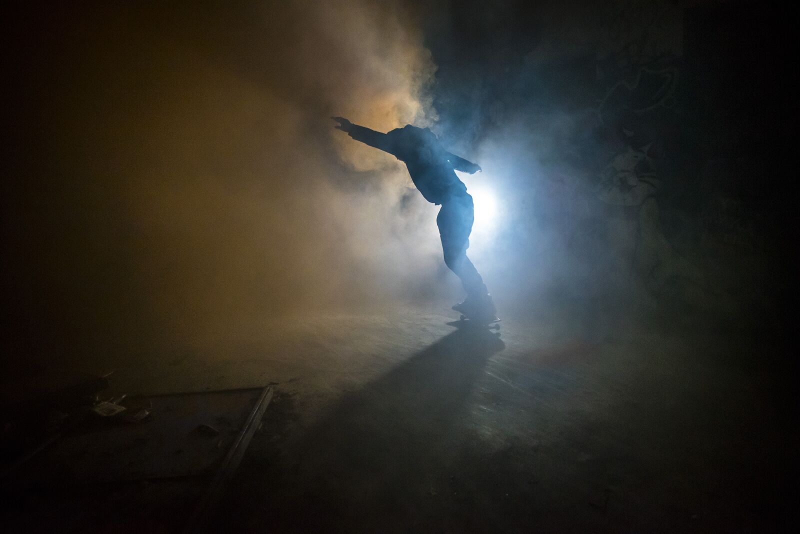 Nikon D750 sample photo. Smoke, dance, dark photography