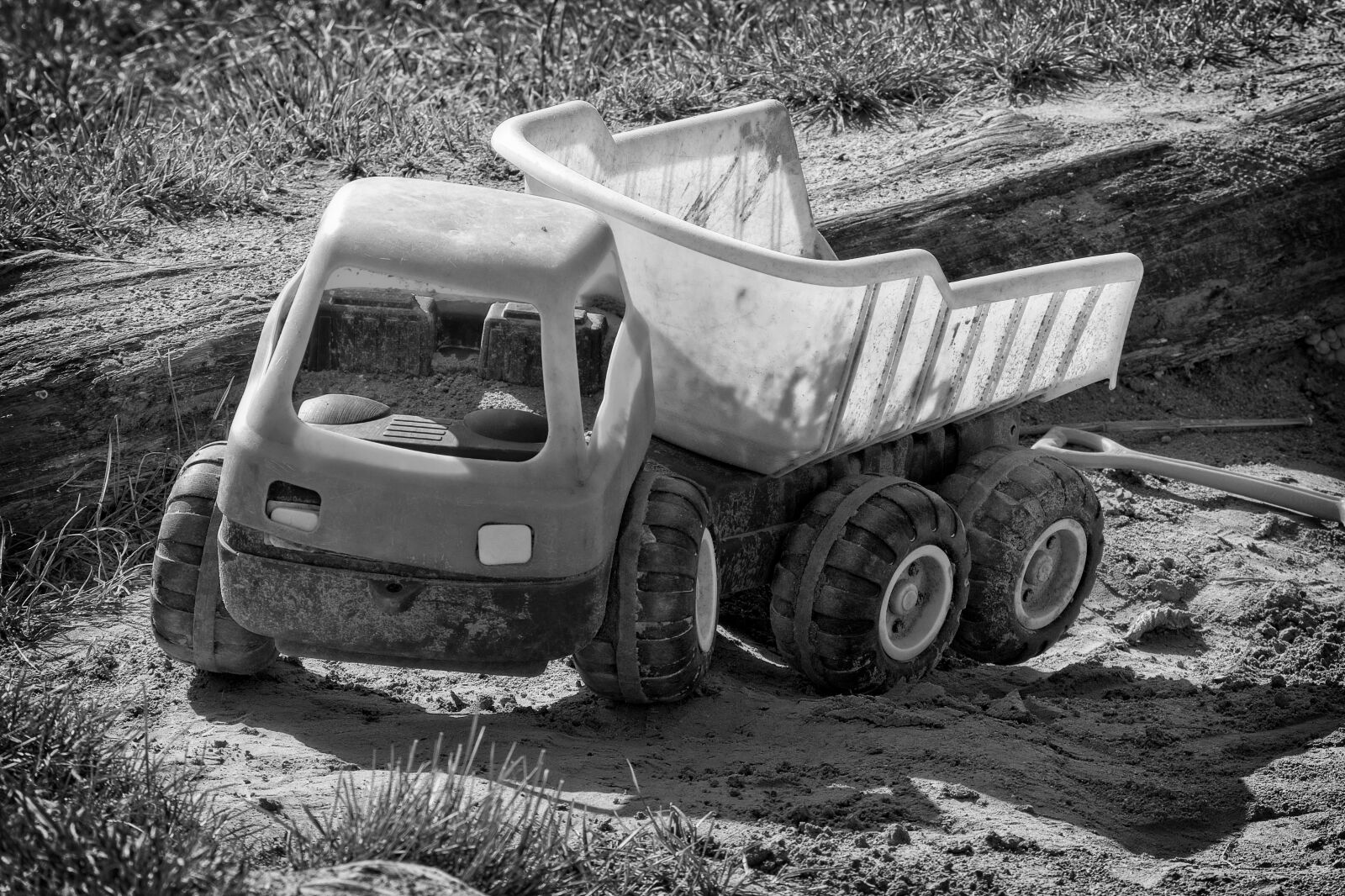 Nikon D7100 sample photo. Toys, truck, vehicle photography