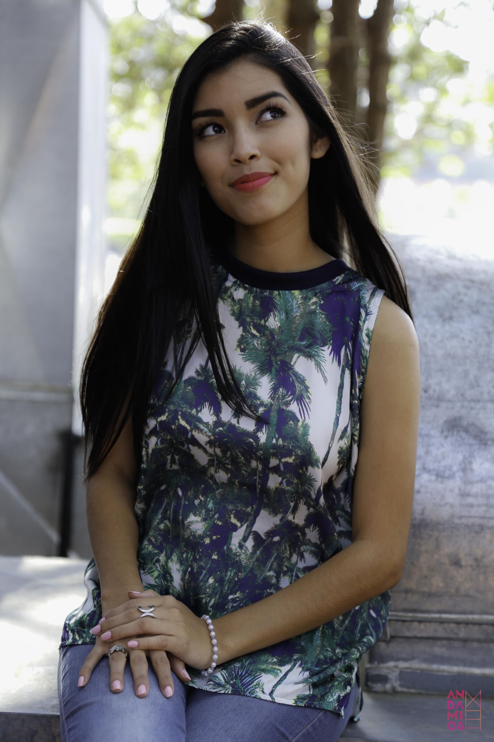 Canon EF 24-105mm F4L IS USM sample photo. Thinking, girl photography