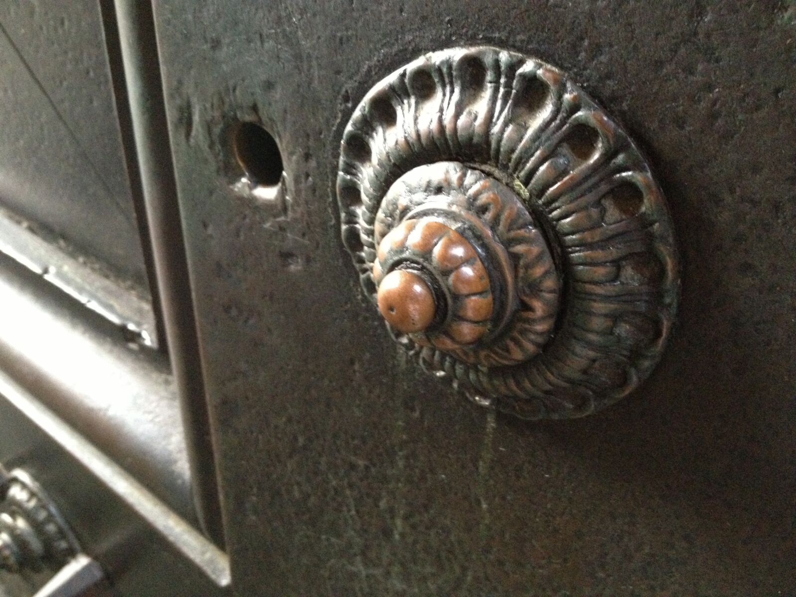 Apple iPhone 4S sample photo. Ring the bell, call photography
