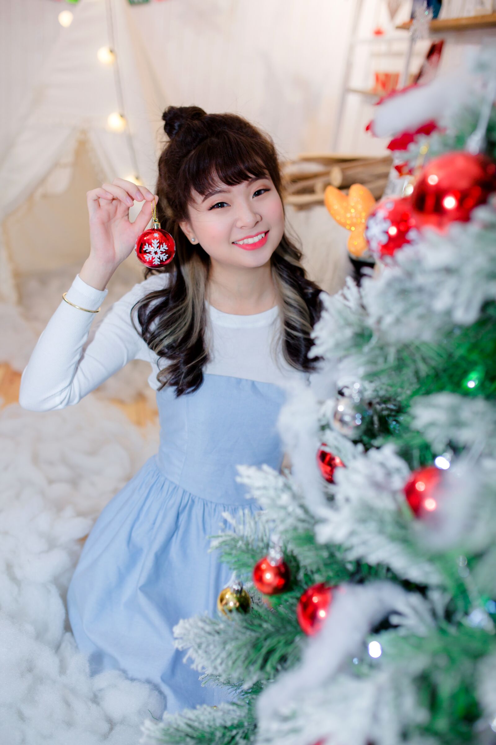 Canon EOS 5D Mark III sample photo. Girl, winter, snow photography
