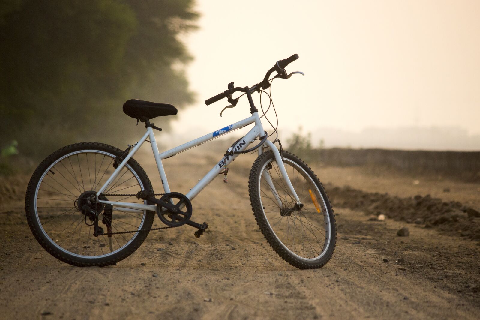 Canon EOS 700D (EOS Rebel T5i / EOS Kiss X7i) sample photo. Wheel, bike, transportation system photography