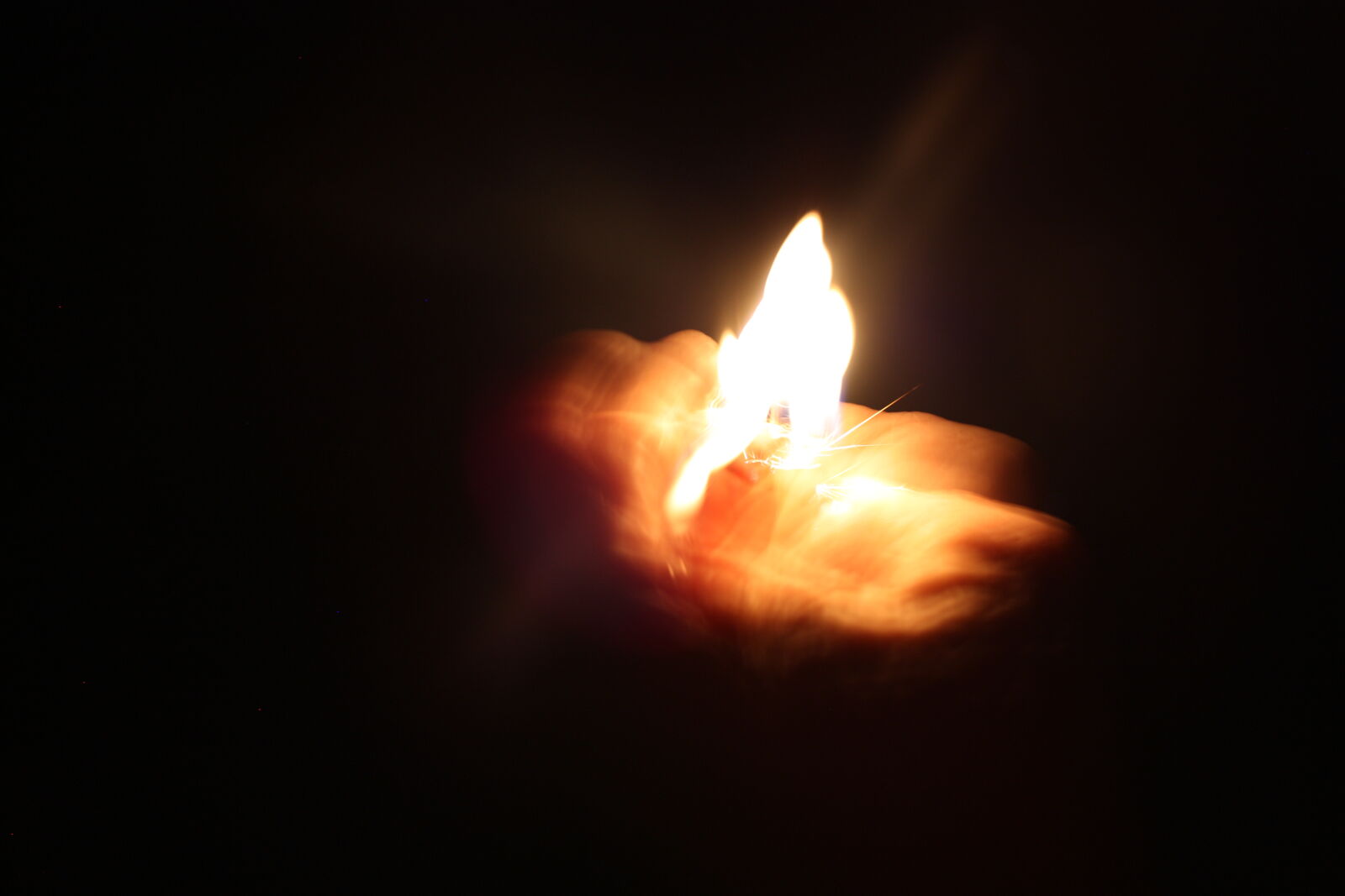 Canon EOS 450D (EOS Rebel XSi / EOS Kiss X2) sample photo. Candle, create, darkness, fireworks photography