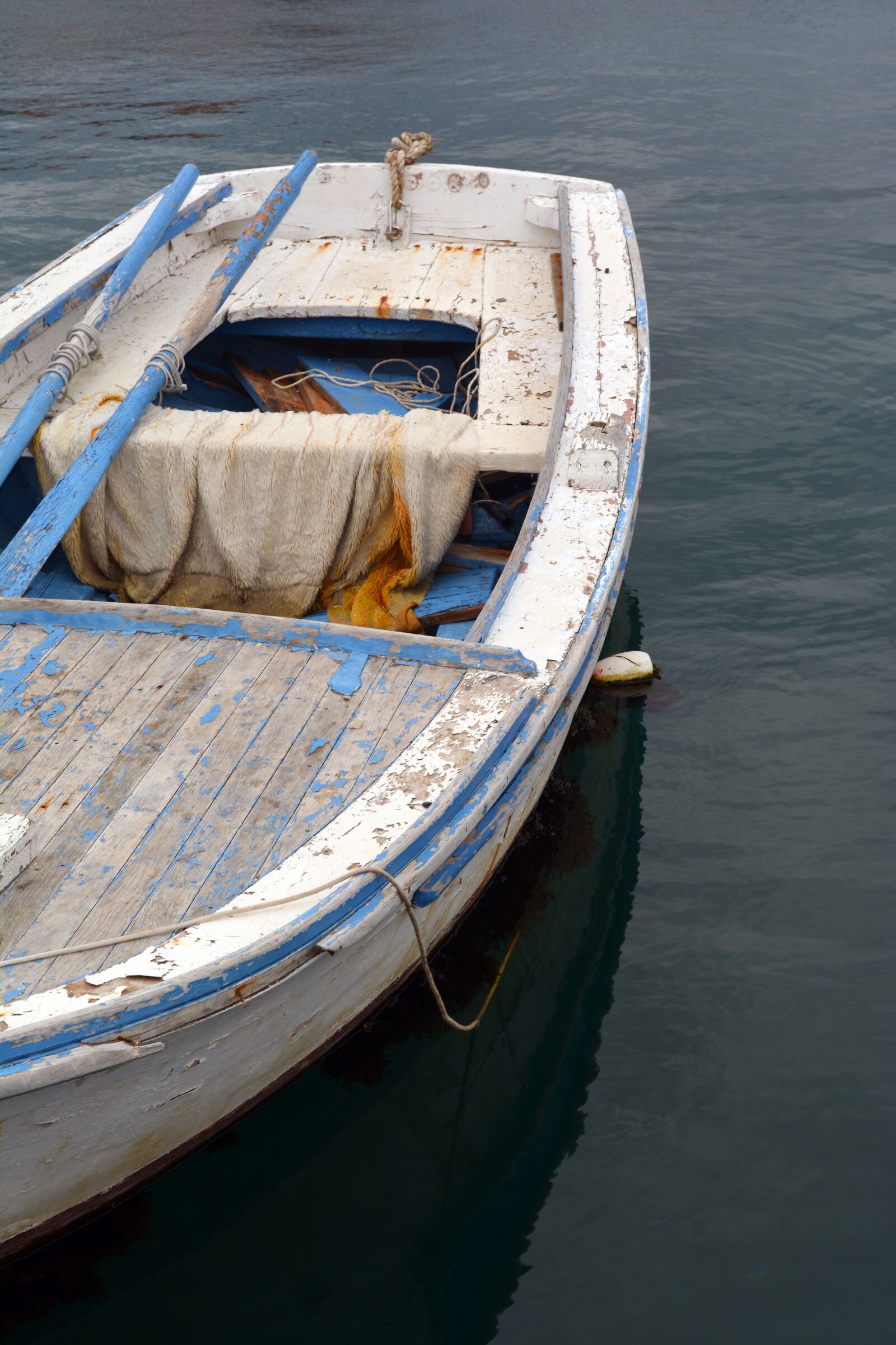 Nikon D5200 sample photo. Boat, wooden, old photography