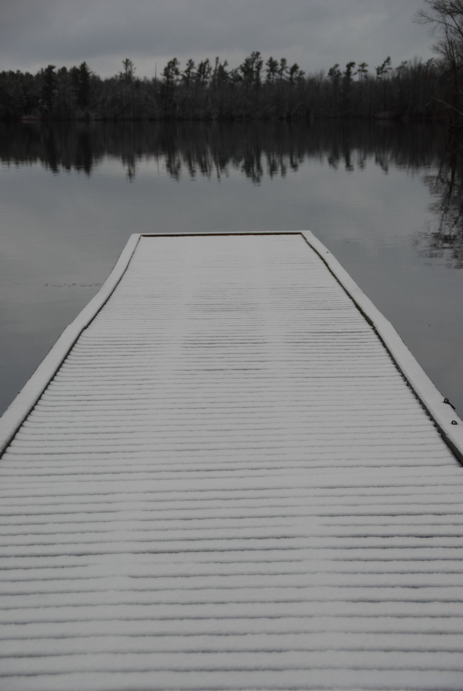 Nikon D200 sample photo. Dock, lake, water photography