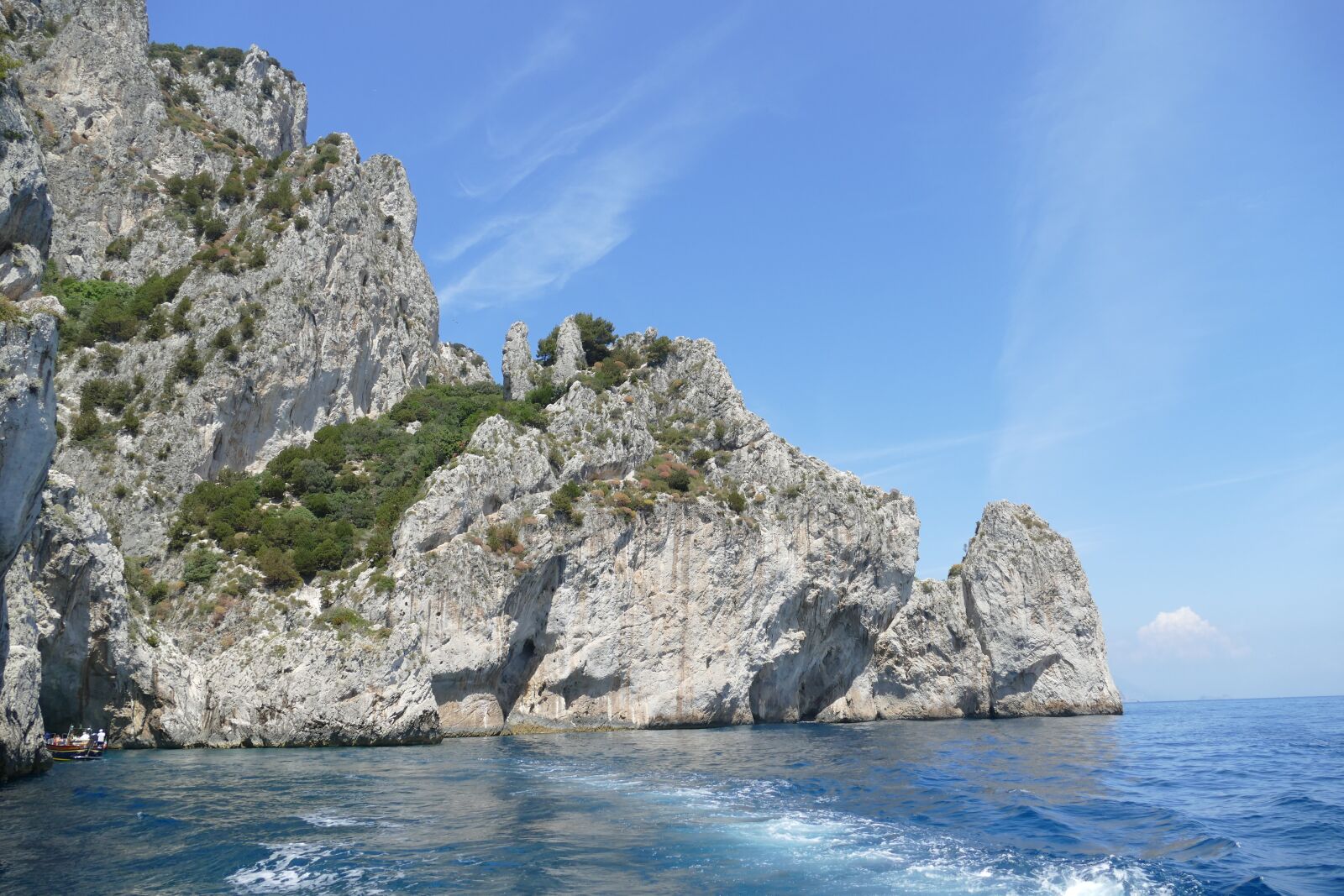 Panasonic Lumix DMC-FZ1000 sample photo. Capri, italy, coast photography