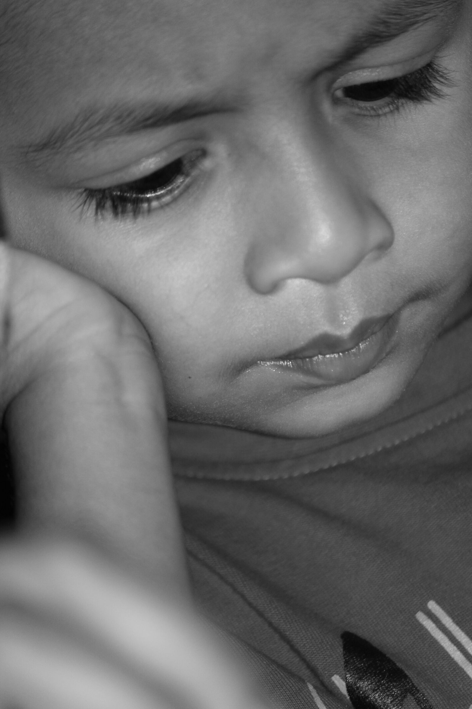 Canon EF-S 55-250mm F4-5.6 IS II sample photo. Baby, innocence, kids photography