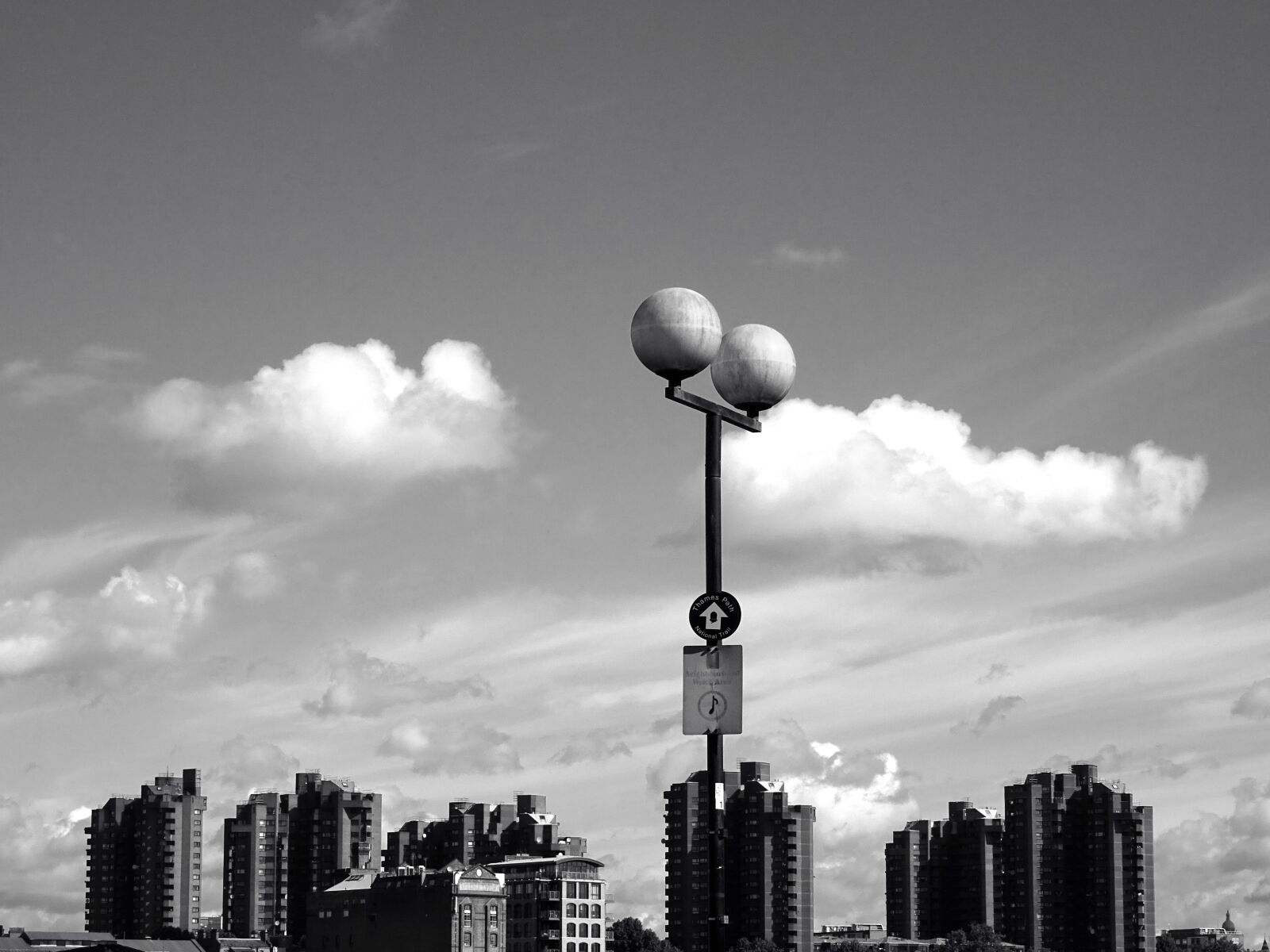 Sony DSC-HX60 sample photo. Architecture, black, and, white photography