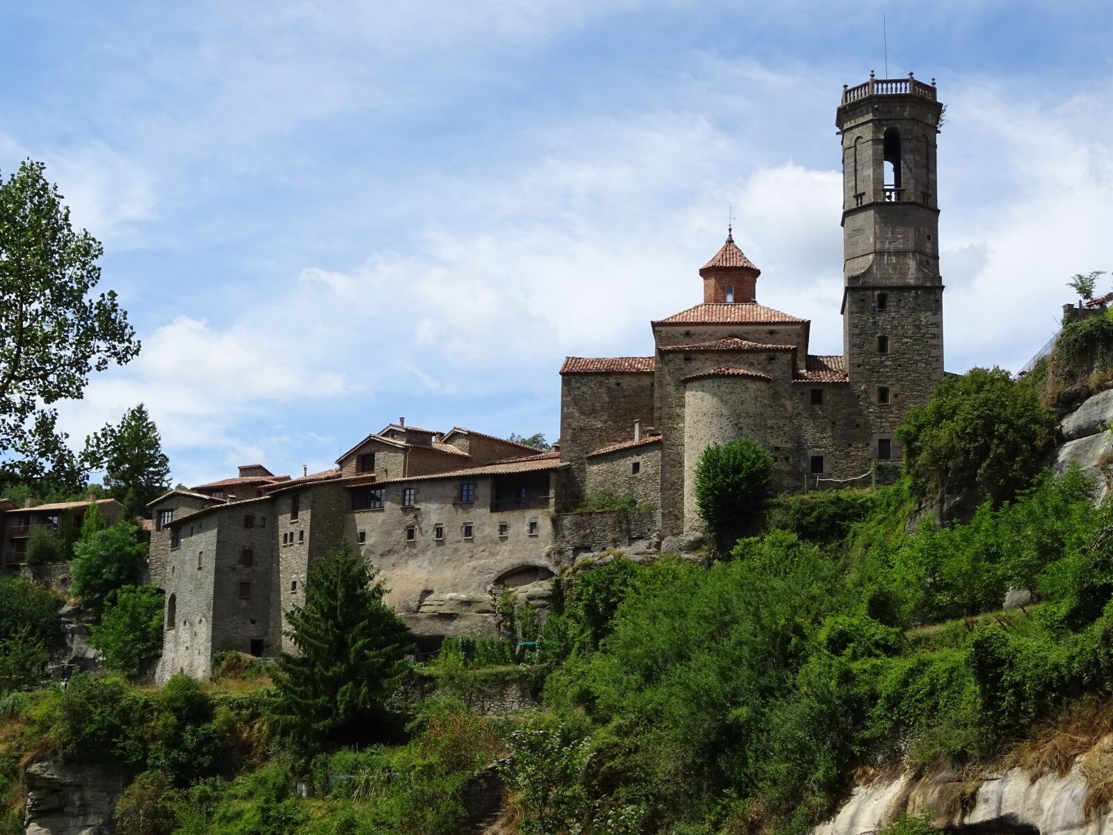 Sony DSC-HX60 sample photo. Rupit, catalonia, catalunya photography