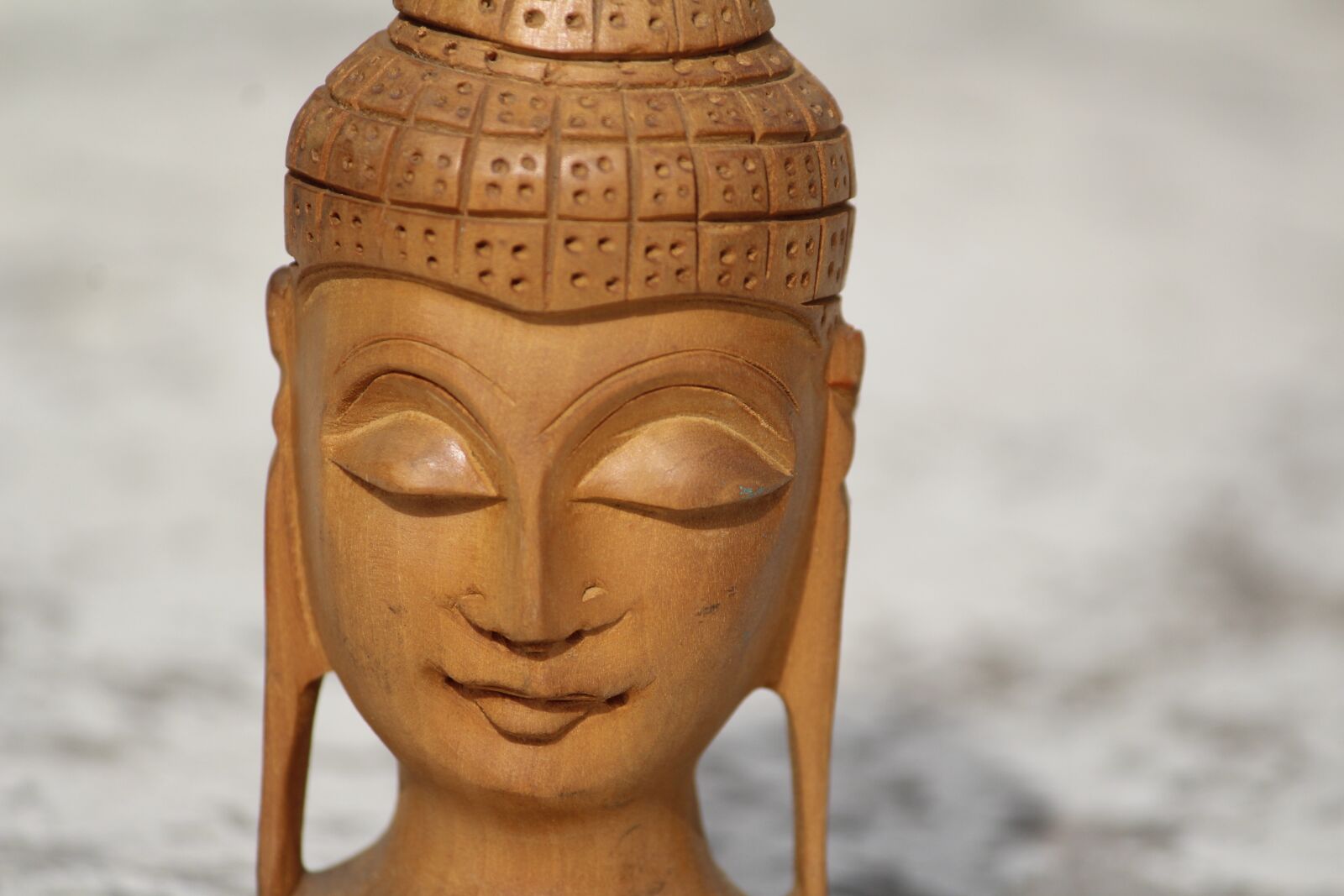 Canon EOS 1200D (EOS Rebel T5 / EOS Kiss X70 / EOS Hi) sample photo. Figurine, buddha, enlightenment photography