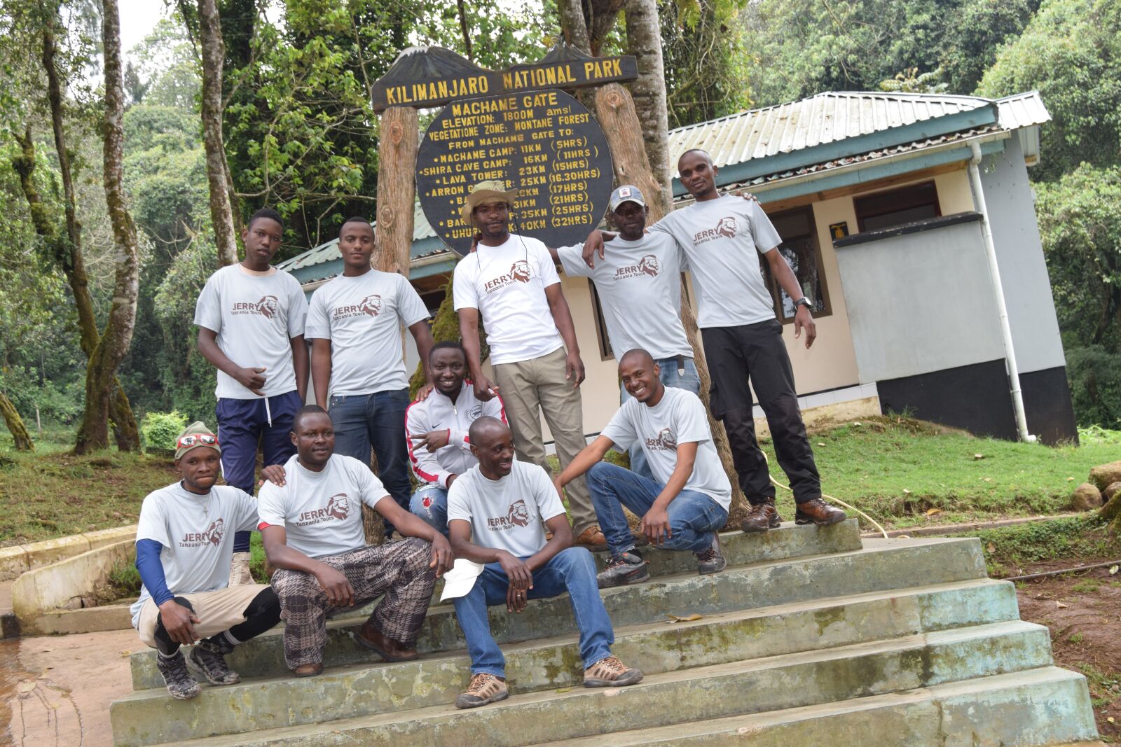 Nikon D5300 sample photo. Trekking, mountain, tanzania photography