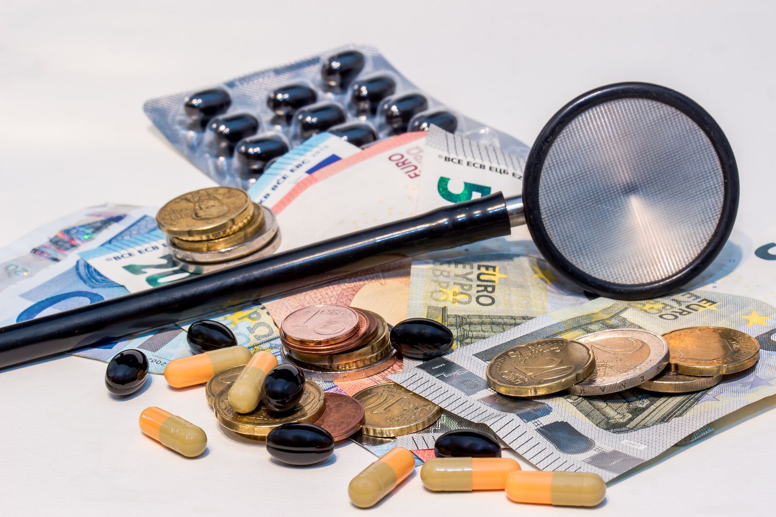 Canon EOS 650D (EOS Rebel T4i / EOS Kiss X6i) sample photo. Drug, pills, tablets photography