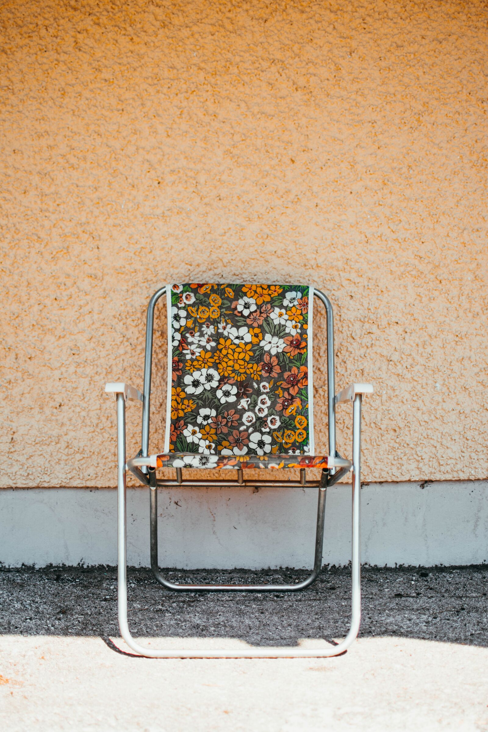 Nikon D5200 sample photo. Chair, minimalist, yellow photography