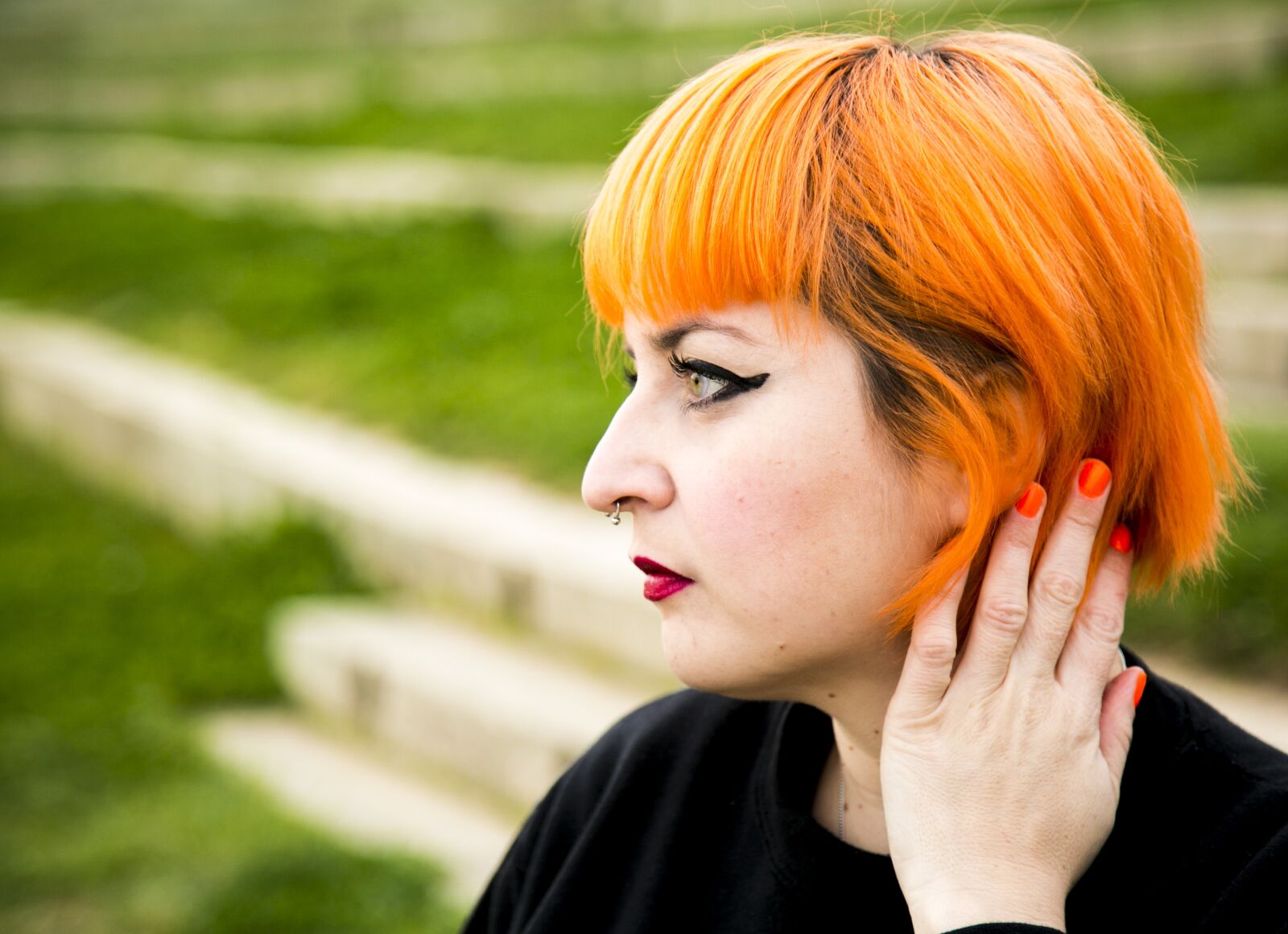 Canon EF 24-105mm F4L IS USM sample photo. Girl, orange, pelinaranja photography